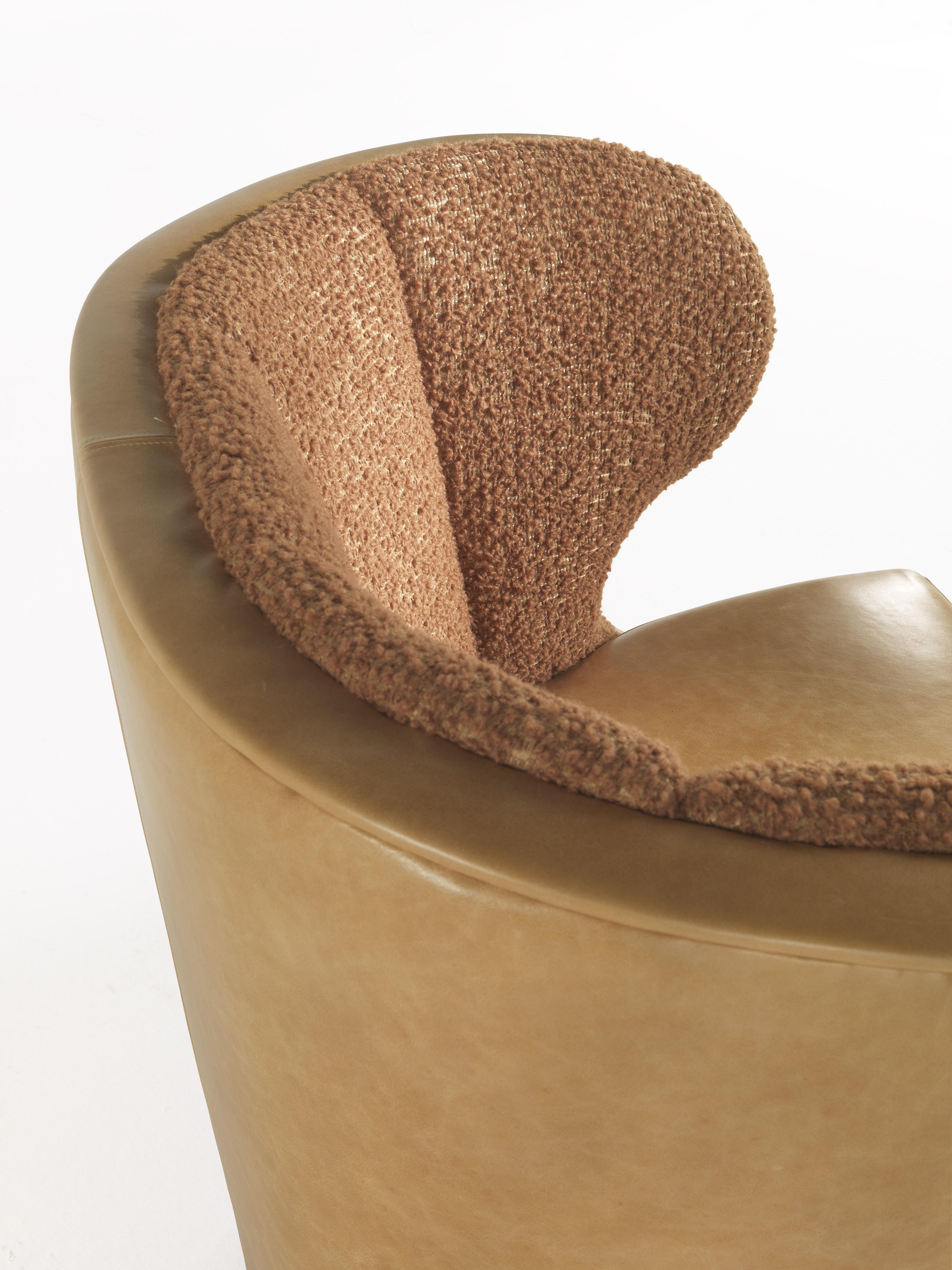 Italian Gianfranco Ferré Home Dunlop Armchair in Bronze Boucle Wool fabric For Sale