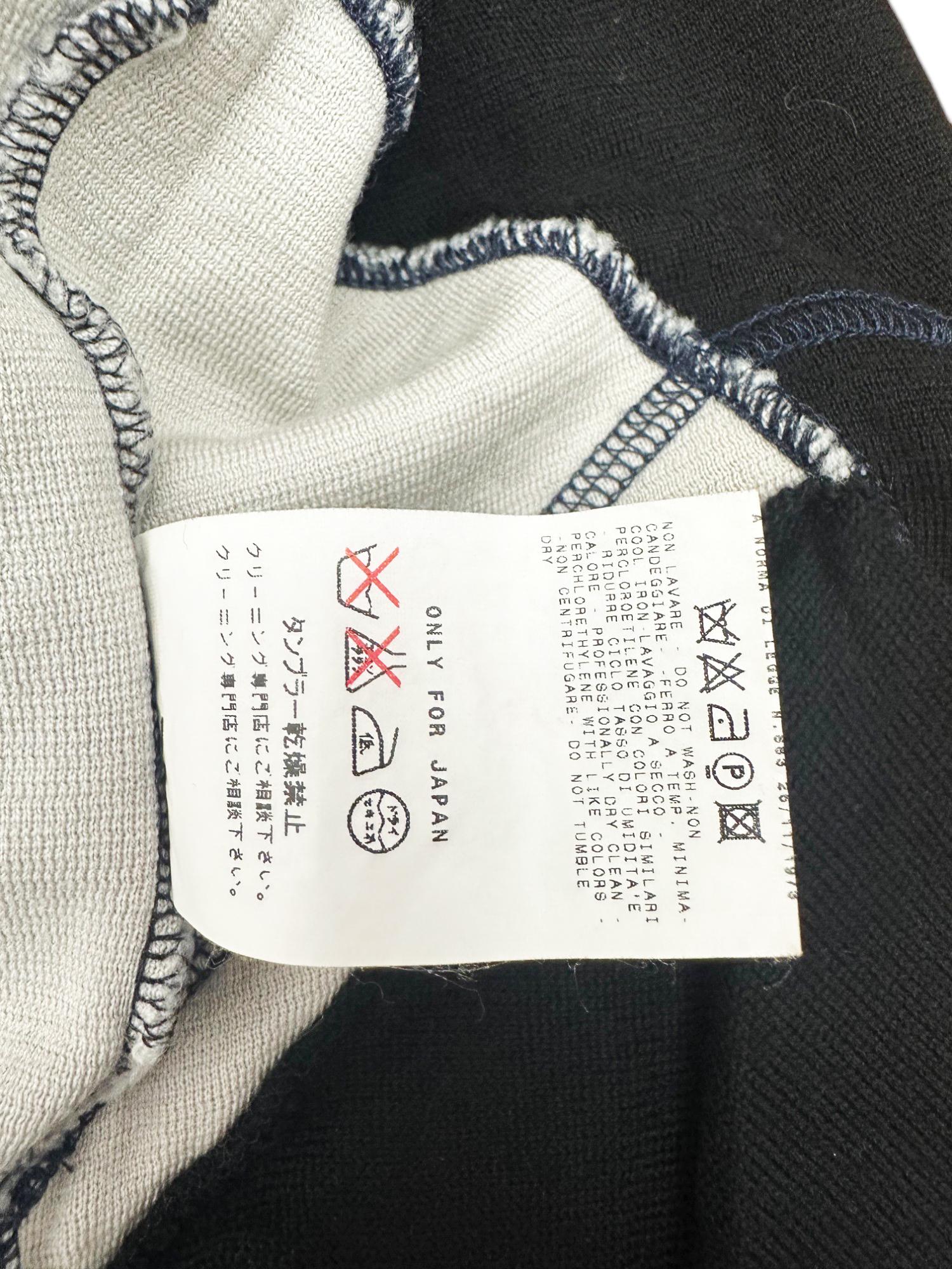 Gianfranco Ferré F/W 2004 - Pull en laine et mohair zippé en vente 7