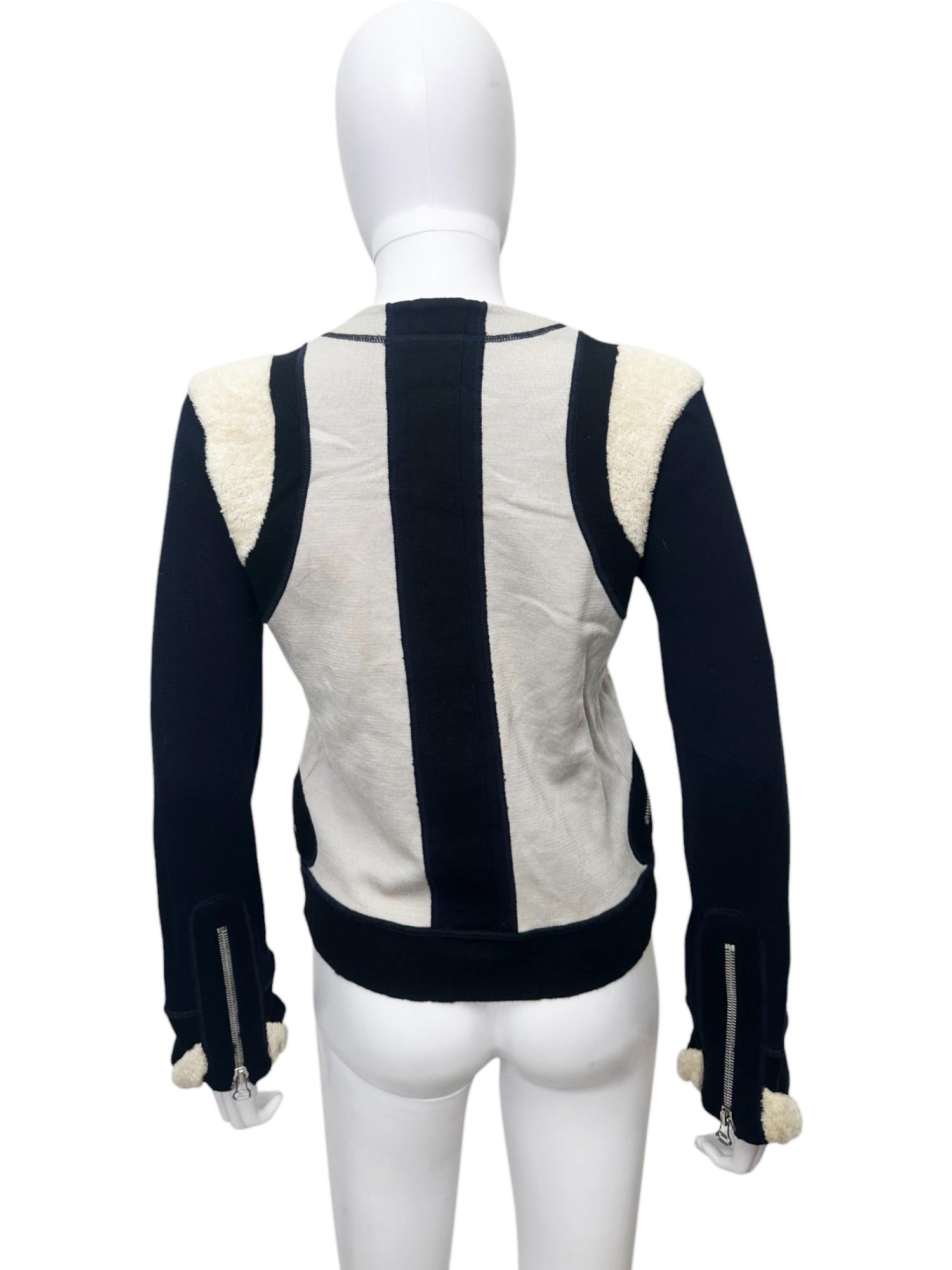 Gray Gianfranco Ferré F/W 2004 - Pull en laine et mohair zippé en vente