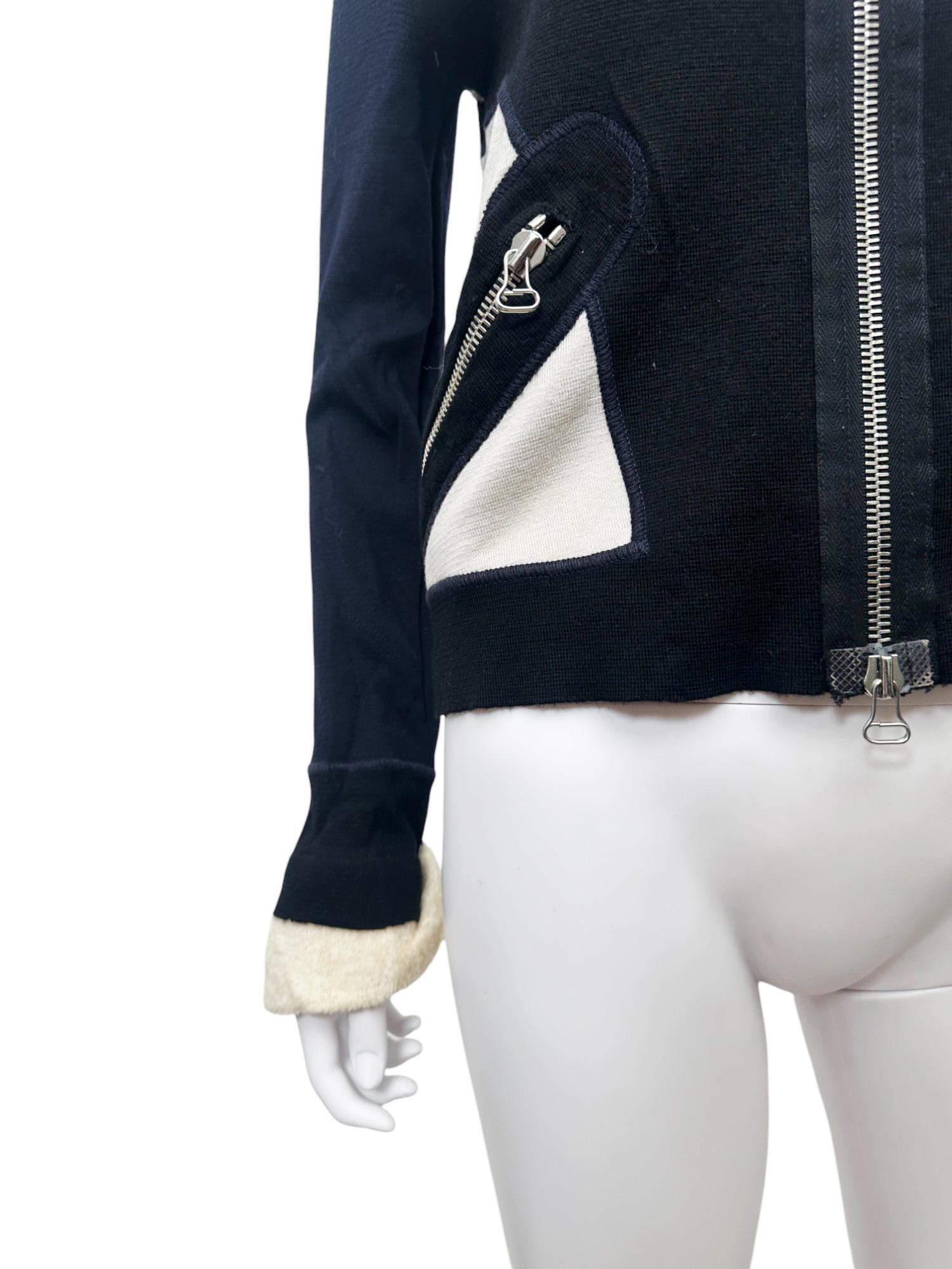 Gianfranco Ferré F/W 2004 - Pull en laine et mohair zippé en vente 3