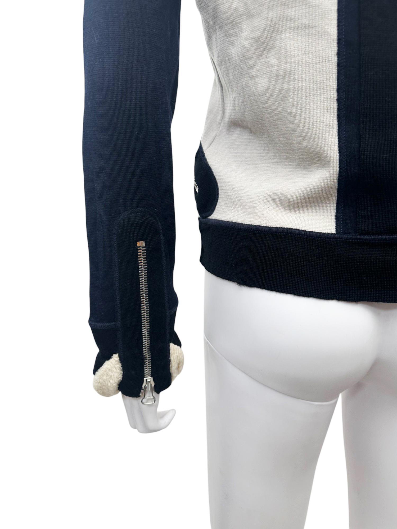 Gianfranco Ferré F/W 2004 - Pull en laine et mohair zippé en vente 4