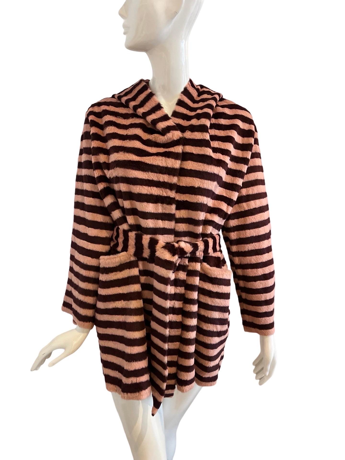 Women's or Men's Gianfranco Ferre Fourrures Pink Burgundy Stripe Fur Coat For Sale