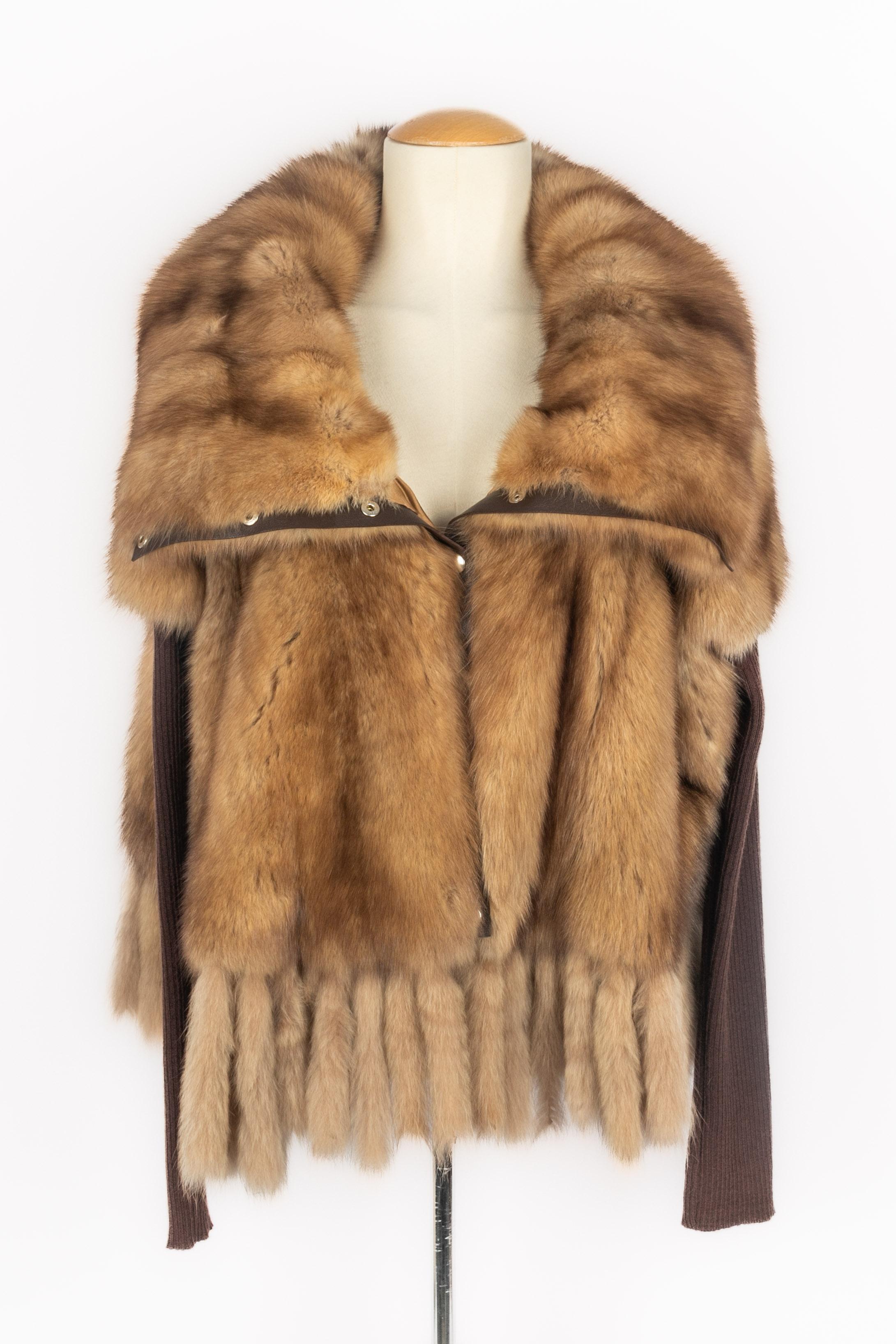 Gianfranco Ferré Pelzjacke 2000er im Angebot 4