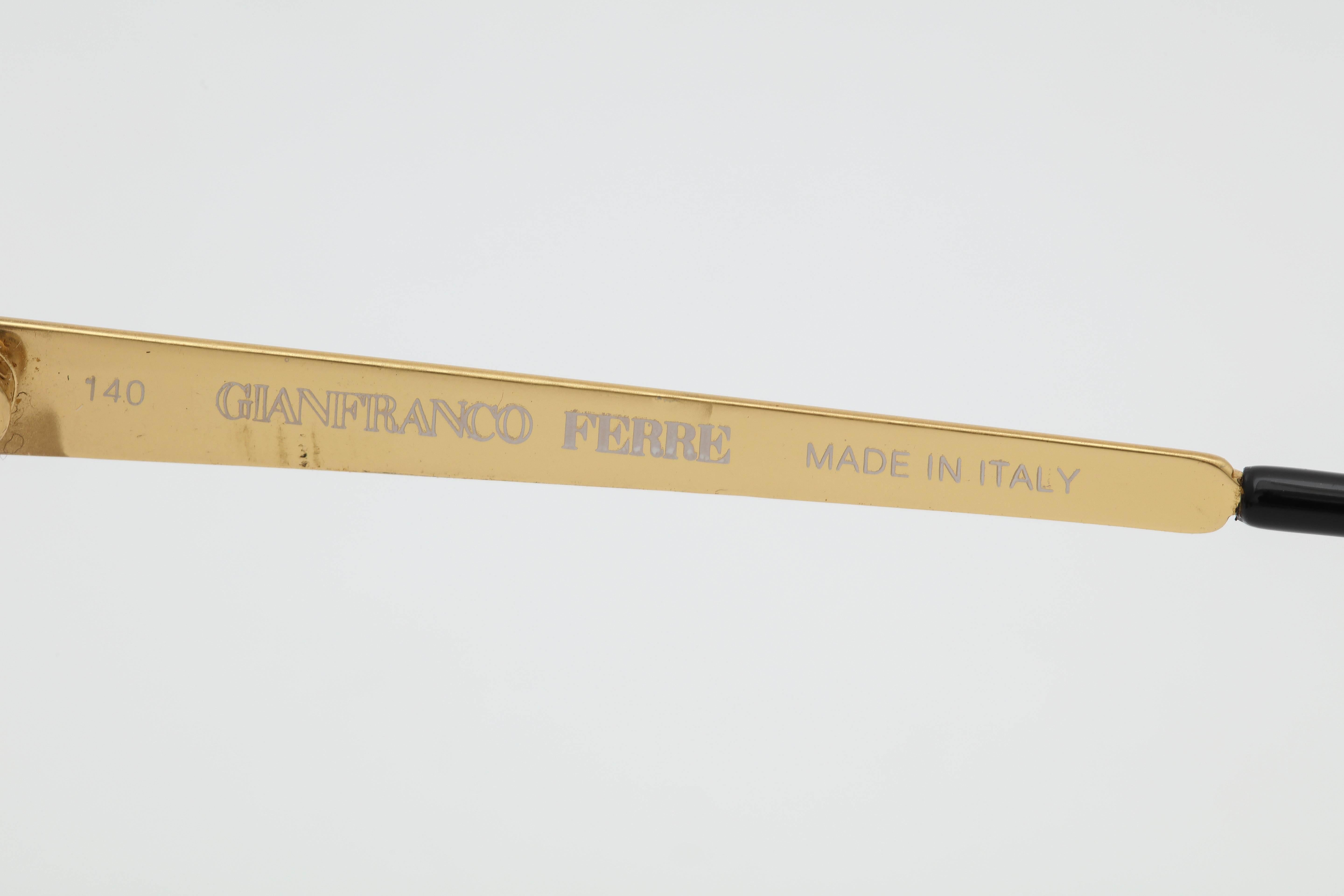 Gianfranco Ferre GFF Vintage 84/S Sunglasses In Excellent Condition For Sale In Chicago, IL