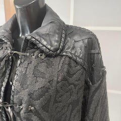 Gianfranco Ferré Giaccone Vintage in Tessuto Jacquard Nero con Inserti in Pelle