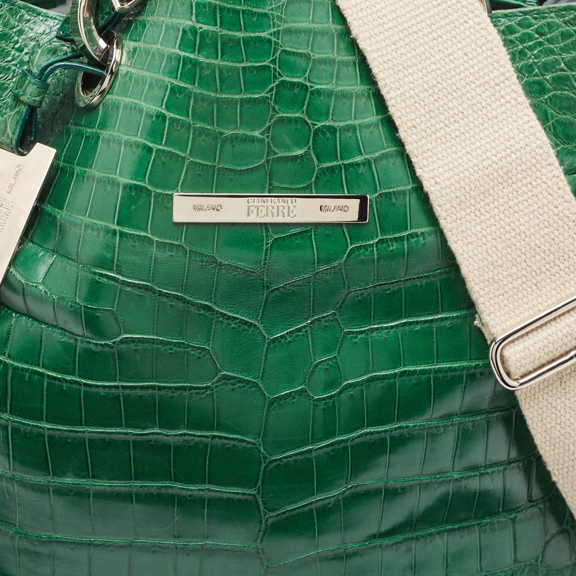 Sac cabas Gianfranco Ferre vert crocodile à œillets en vente 3