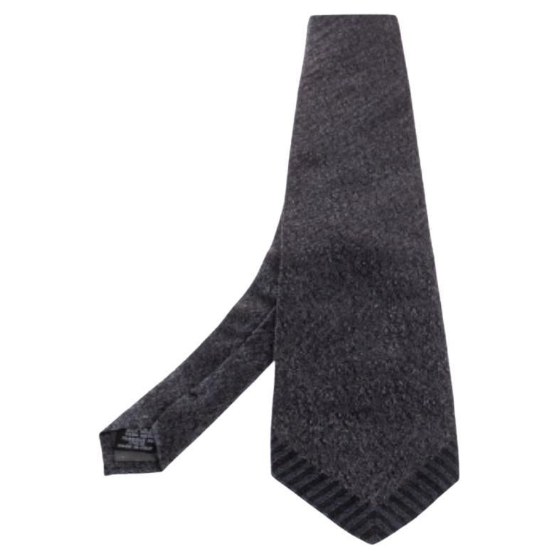 Gianfranco Ferre Grey Texture Print Traditional Silk Tie For Sale