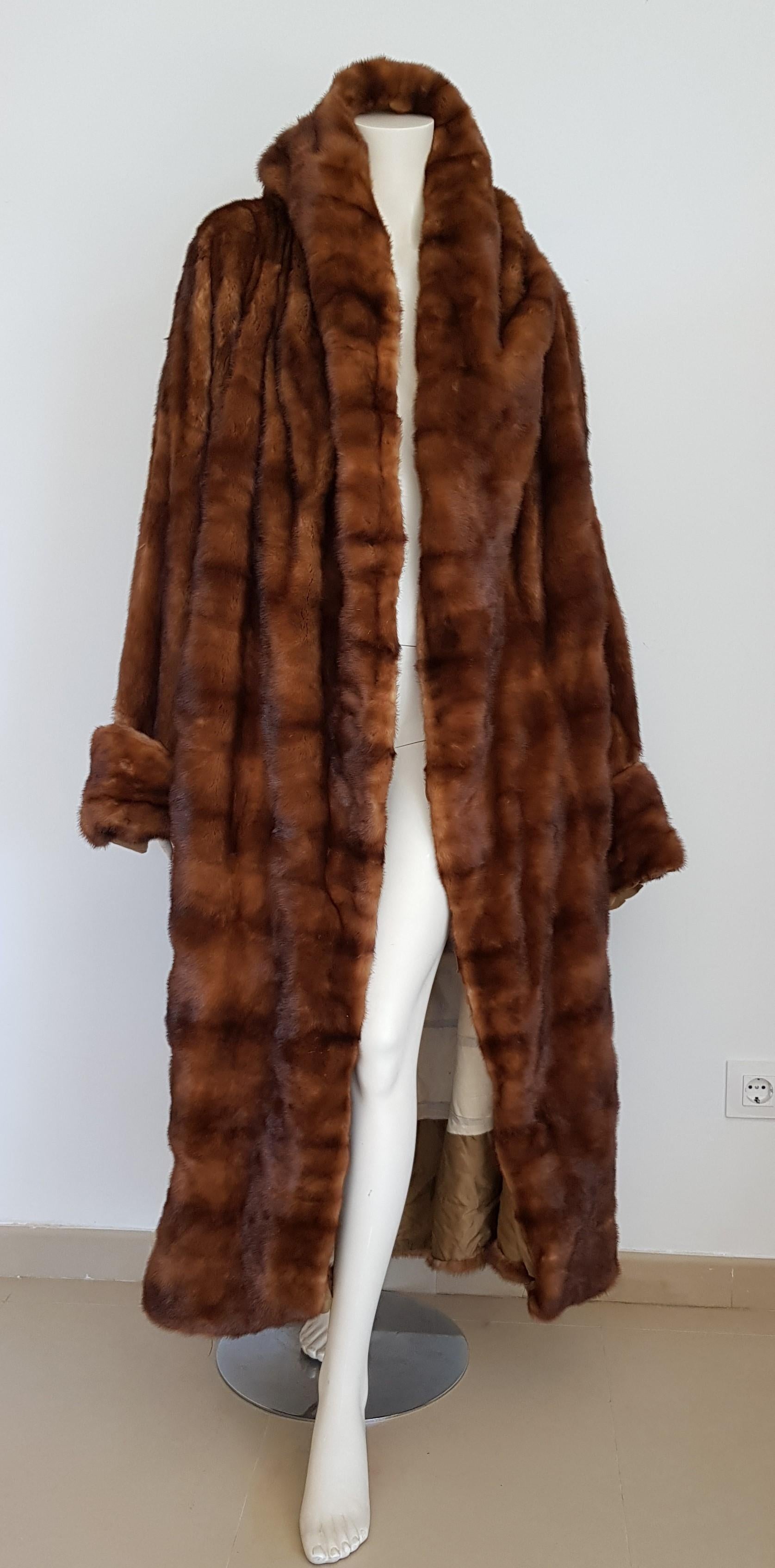 Gianfranco FERRE Haute Couture Wild Russian Whole Skins Mink Long Fur Coat For Sale 4