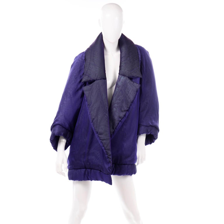 Vintage Gianfranco Ferre Puffer Style Jacket  Purple Silk Coat w Dolman Sleeves In Good Condition For Sale In Portland, OR