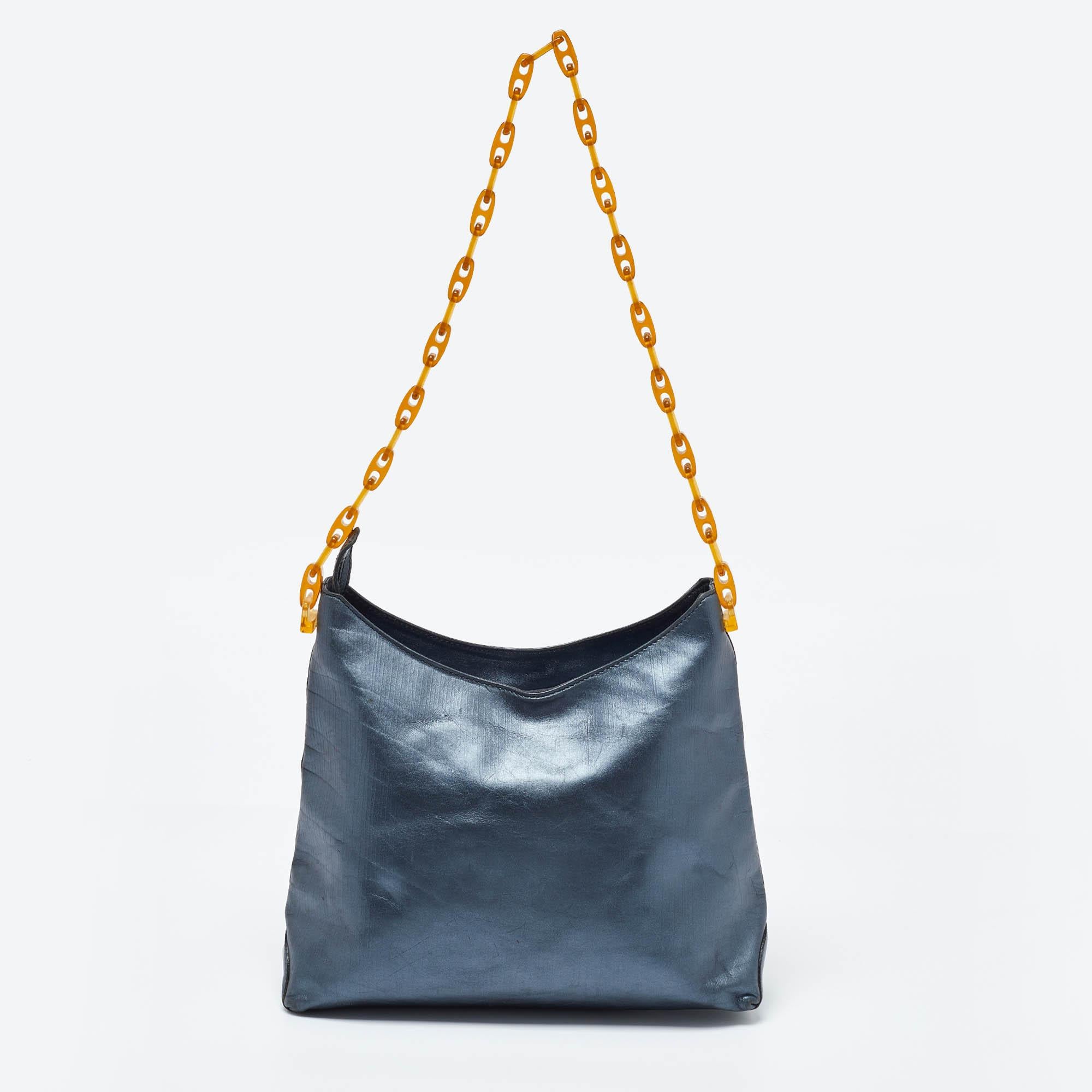 Gianfranco Ferre Metallic Blue Leather Chain Hobo In Fair Condition For Sale In Dubai, Al Qouz 2