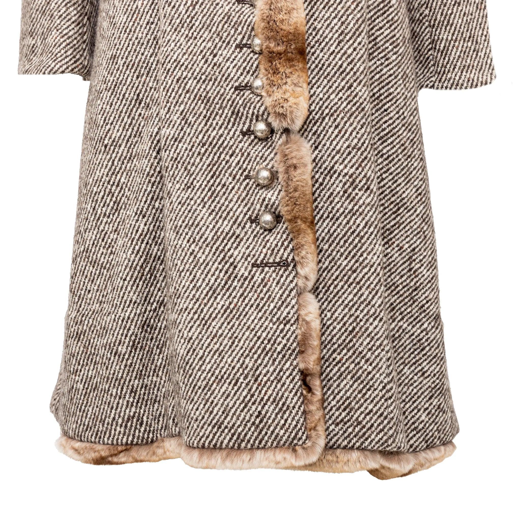 Gianfranco Ferré Cappotto con inserti in pelliccia - Anni '90 in vendita 3