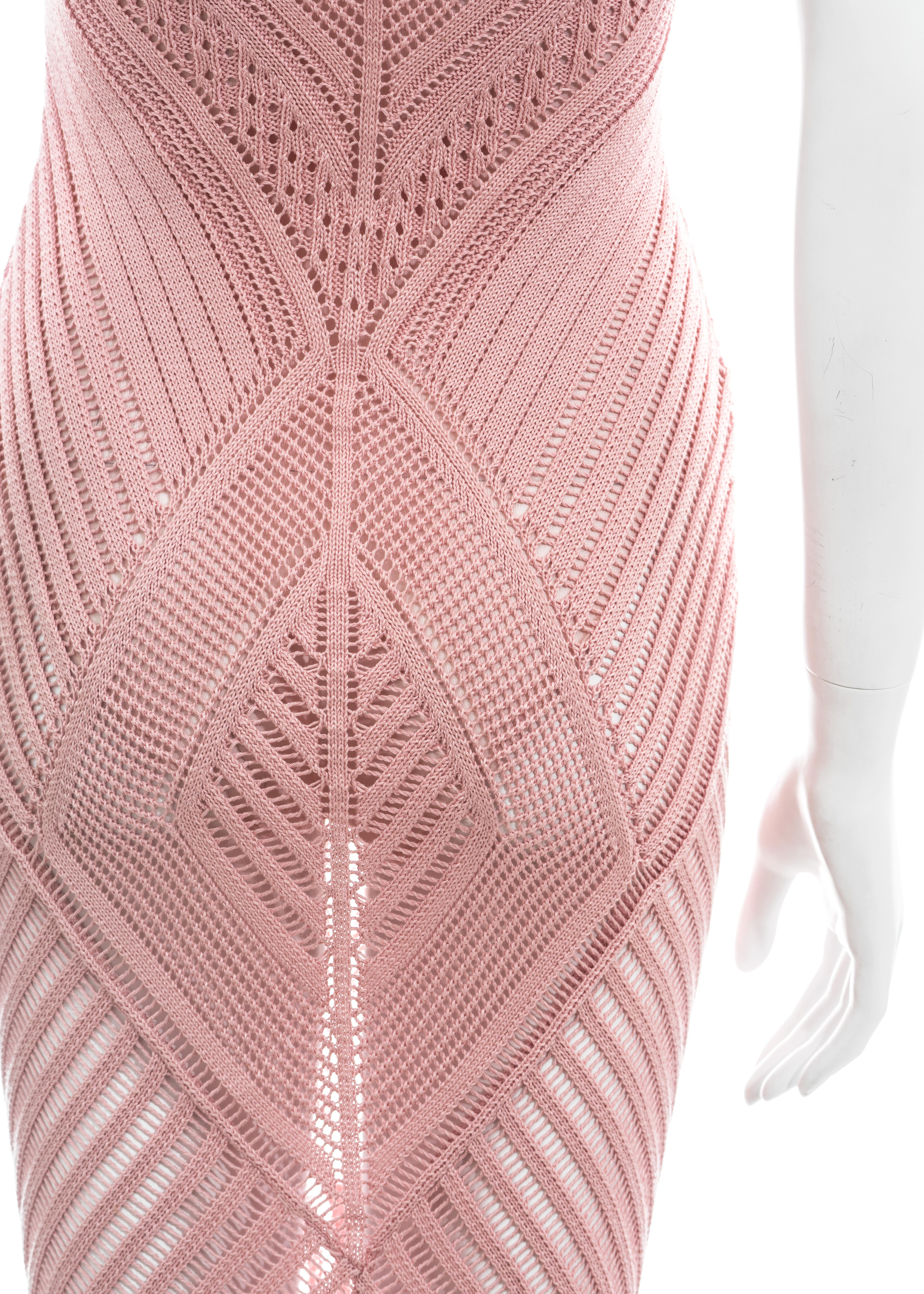 Gianfranco Ferre pink crochet-knit short sleeve maxi dress, ss 1998 In Excellent Condition In London, GB