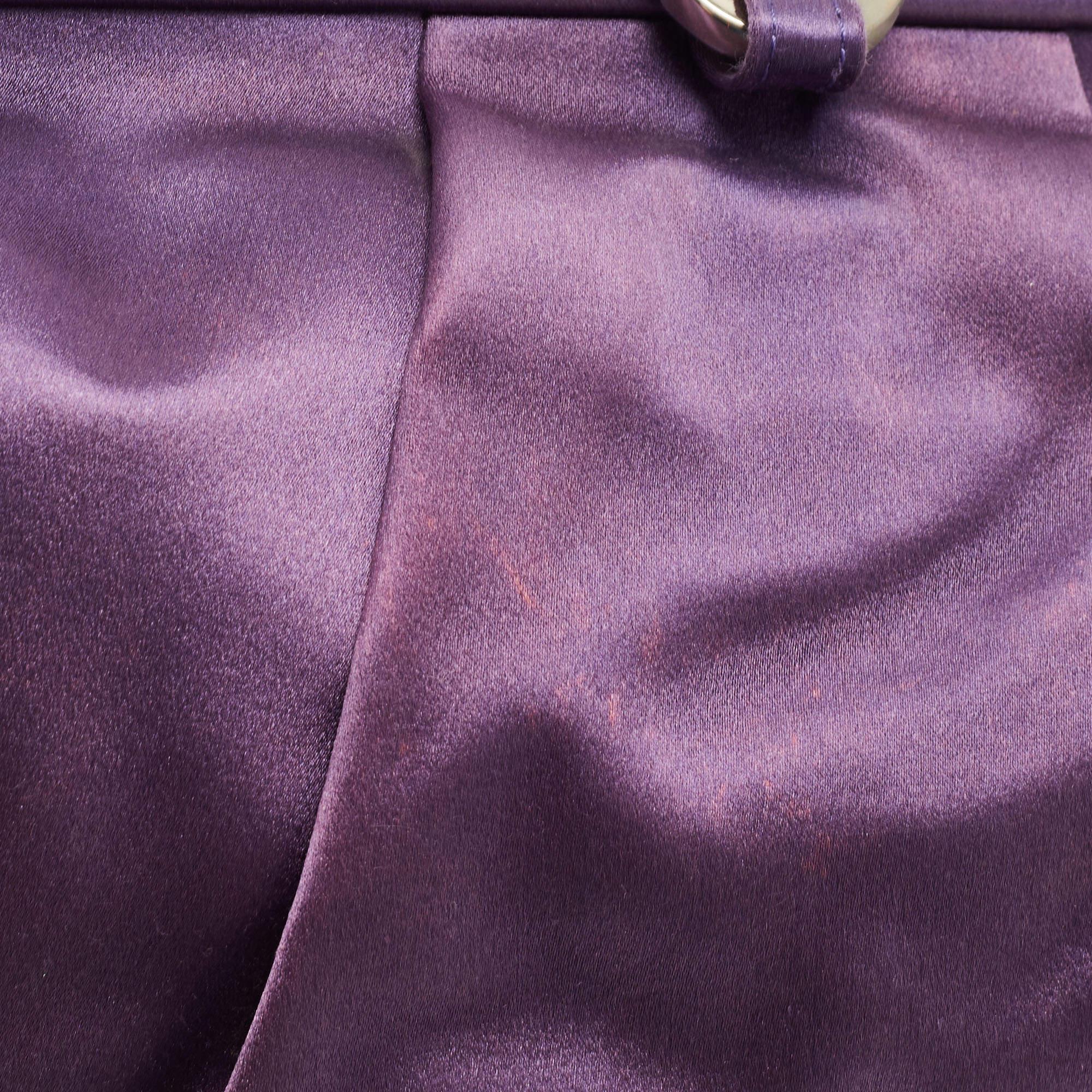Gianfranco Ferre - Pochette à breloques en satin violet en vente 2