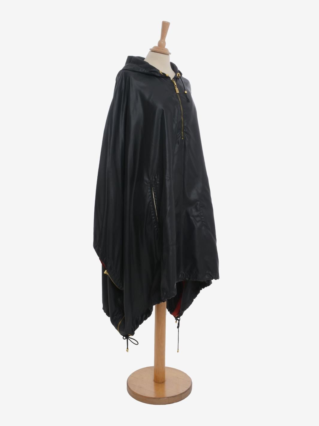 Gianfranco Ferré Raincoat - 80s In Excellent Condition For Sale In Milano, IT