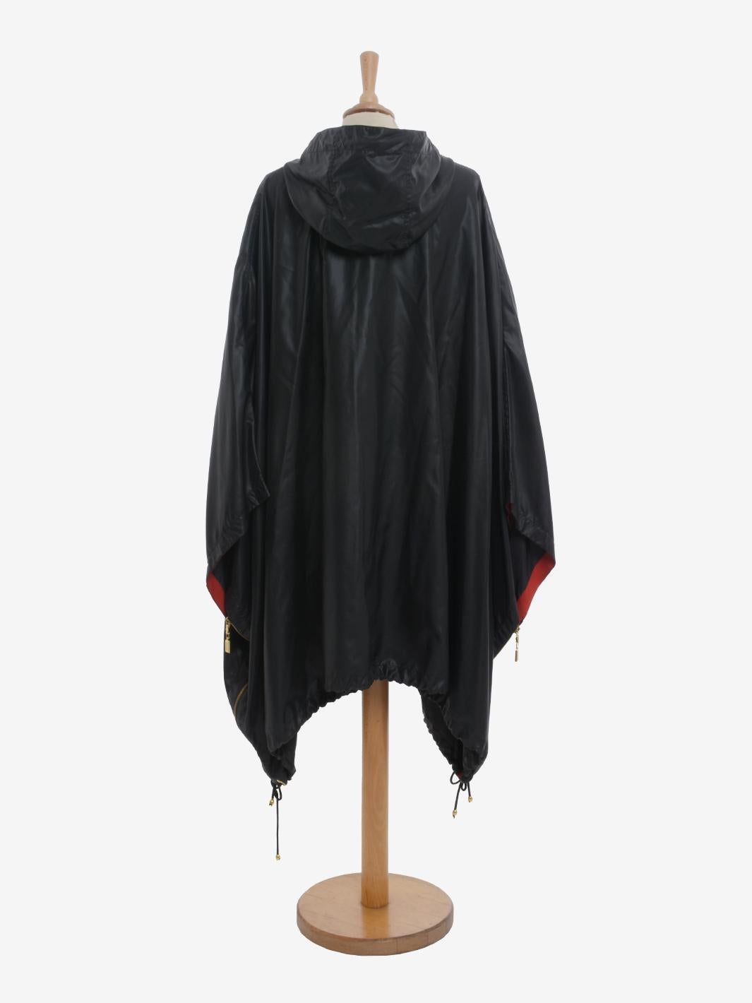 Women's or Men's Gianfranco Ferré Raincoat - 80s For Sale