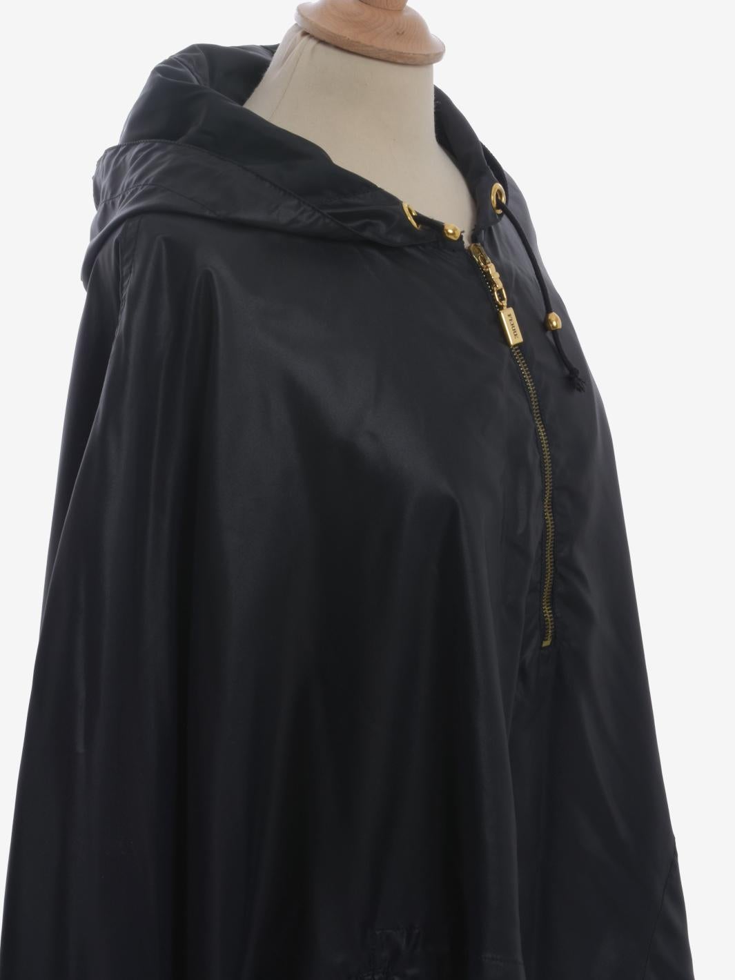 Gianfranco Ferré Raincoat - 80s For Sale 1