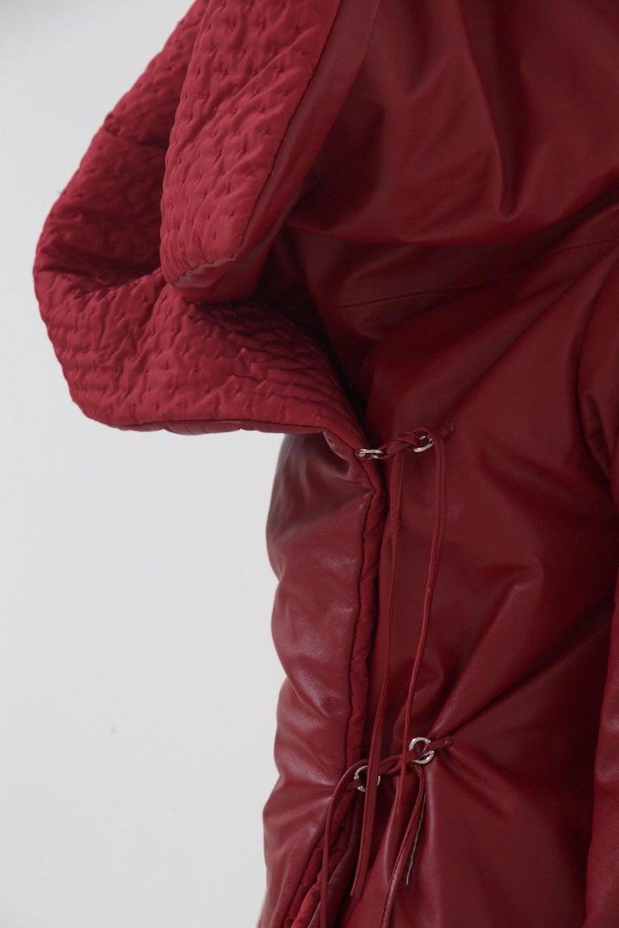 Gianfranco Ferré - Seltene rote Lederjacke in Übergröße im Angebot 6