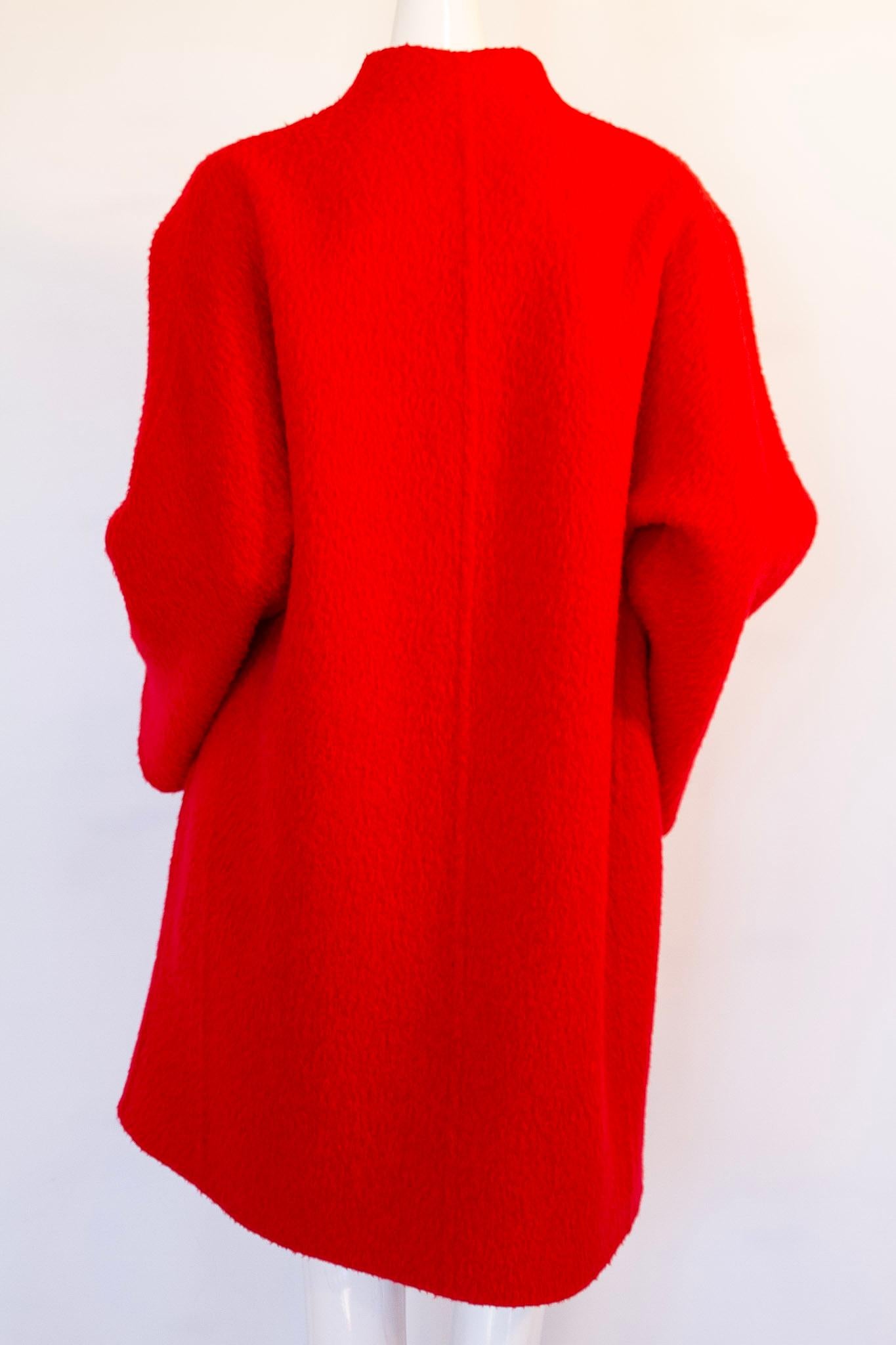 Gianfranco Ferre, Red, Wool and Alpaca, Cocoon Coat, 1978 In New Condition For Sale In Kingston, NY