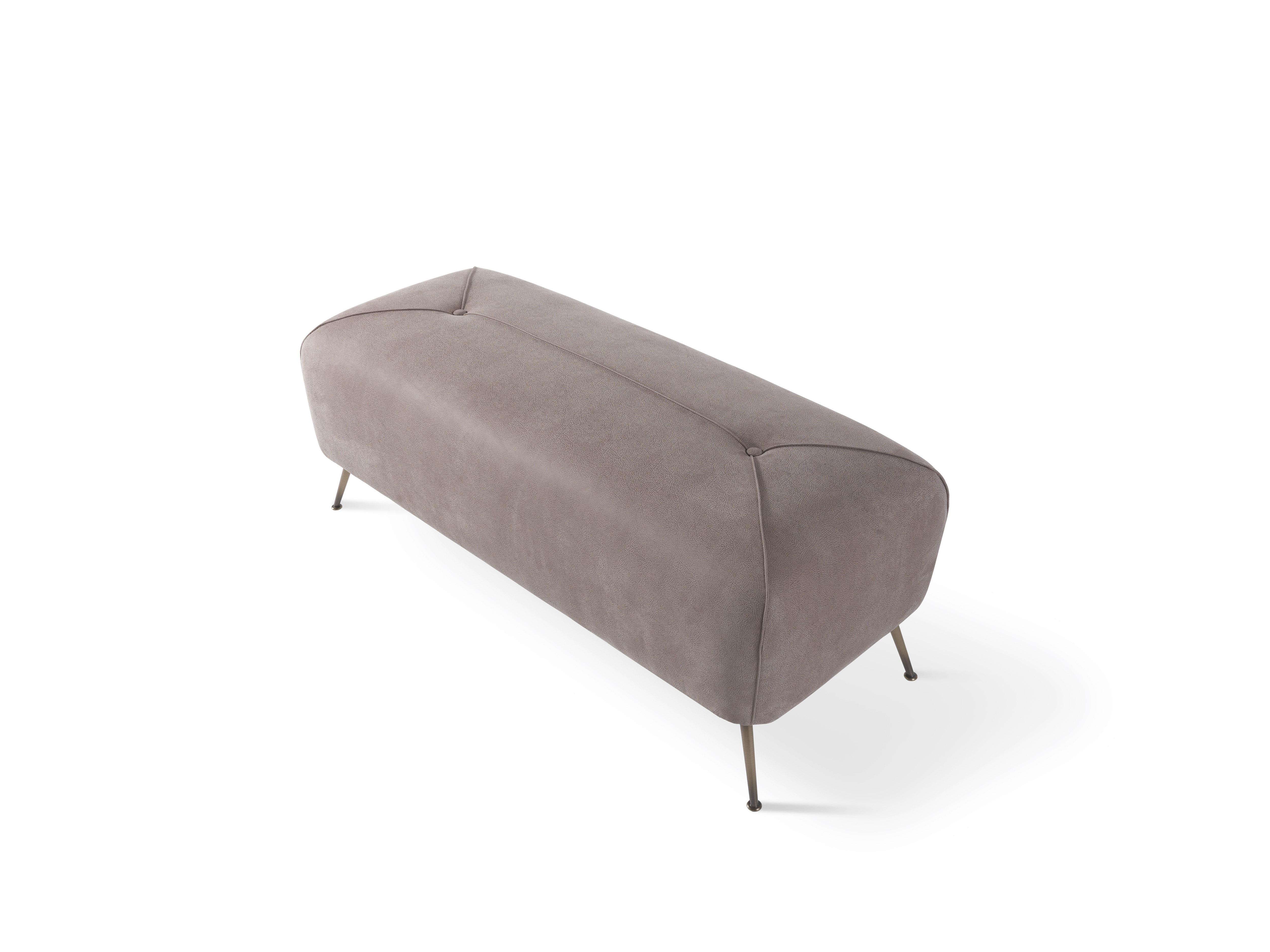 Modern 21st Century Rowe_2 Pouf in Leather by Gianfranco Ferré Home For Sale