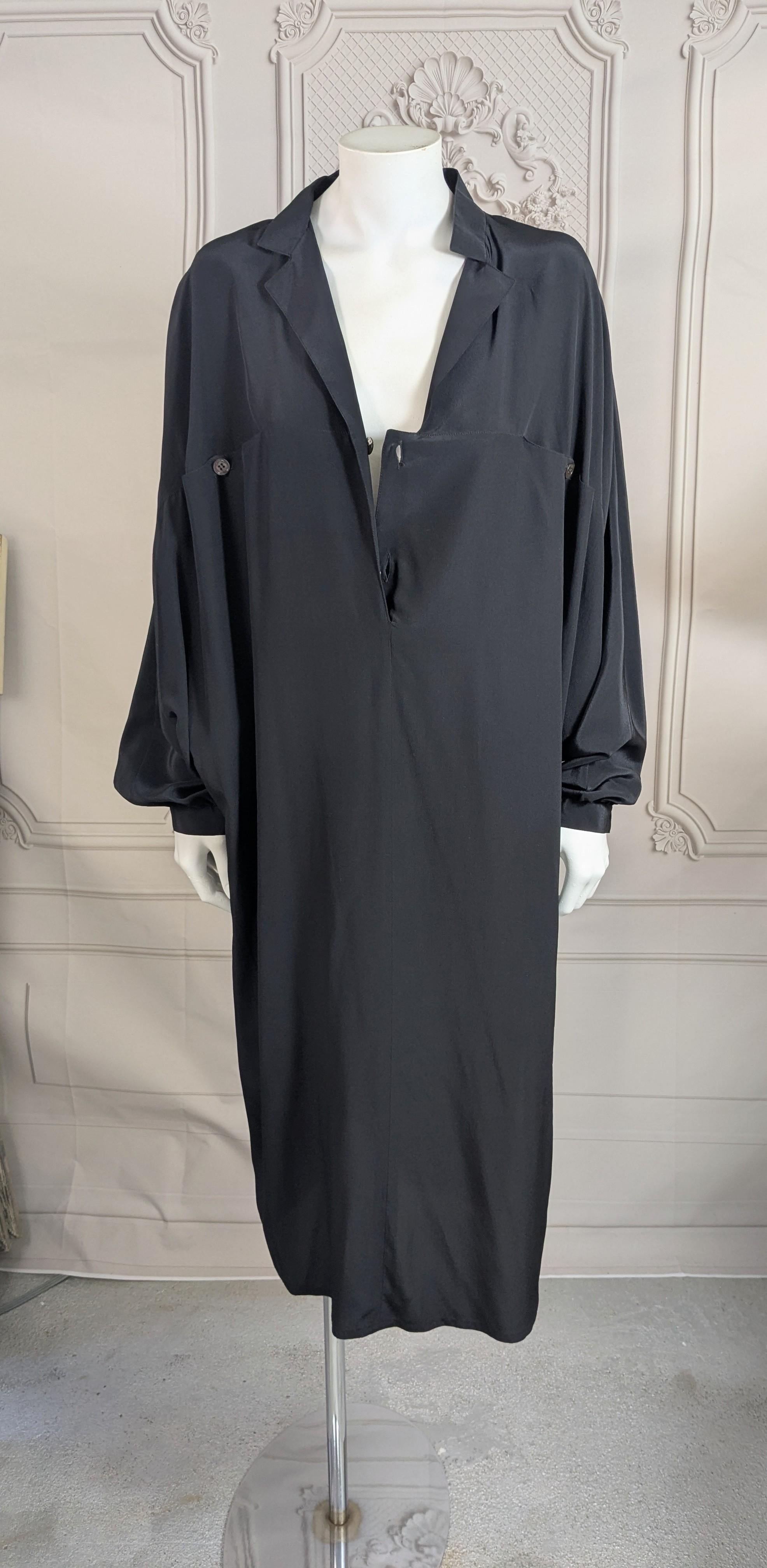 Gianfranco Ferre Silk Crepe Dolman Sleeve Dress In Good Condition For Sale In New York, NY
