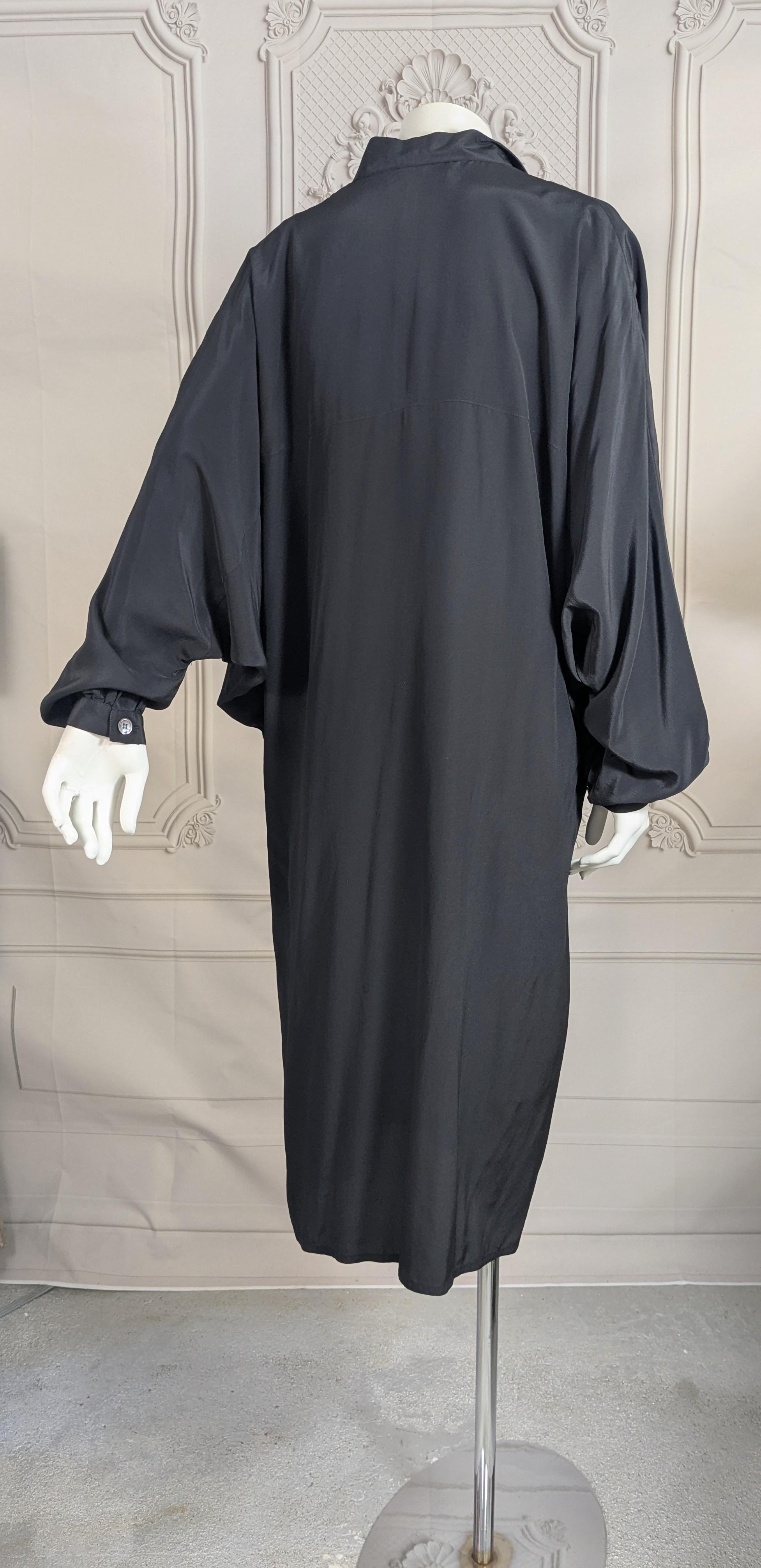 Gianfranco Ferre Silk Crepe Dolman Sleeve Dress For Sale 2