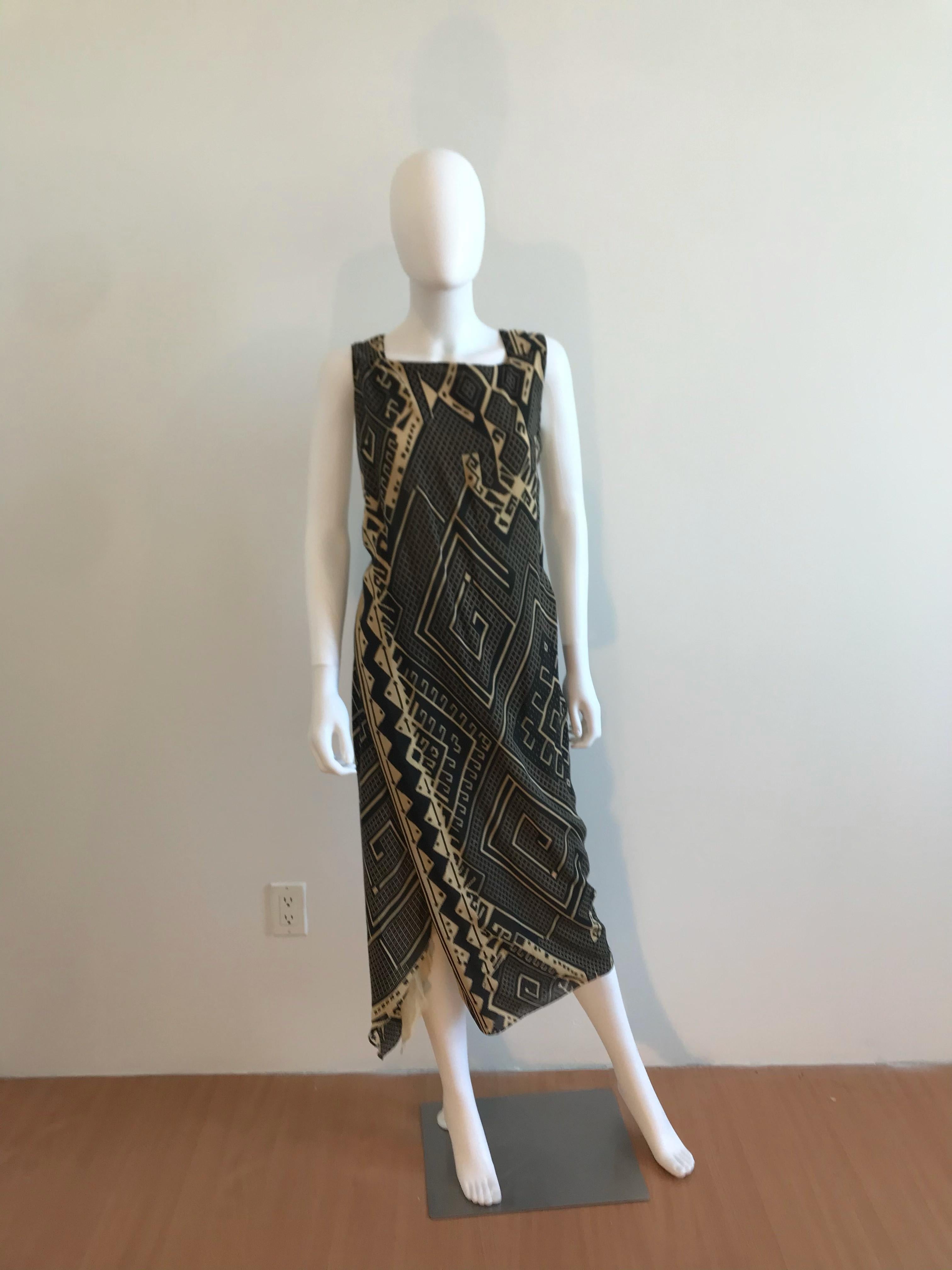 Vintage Rare Gianfranco Ferre Silk Printed Dress. Italian 44. Open Back. Dei Mattioli Manufacturer.
