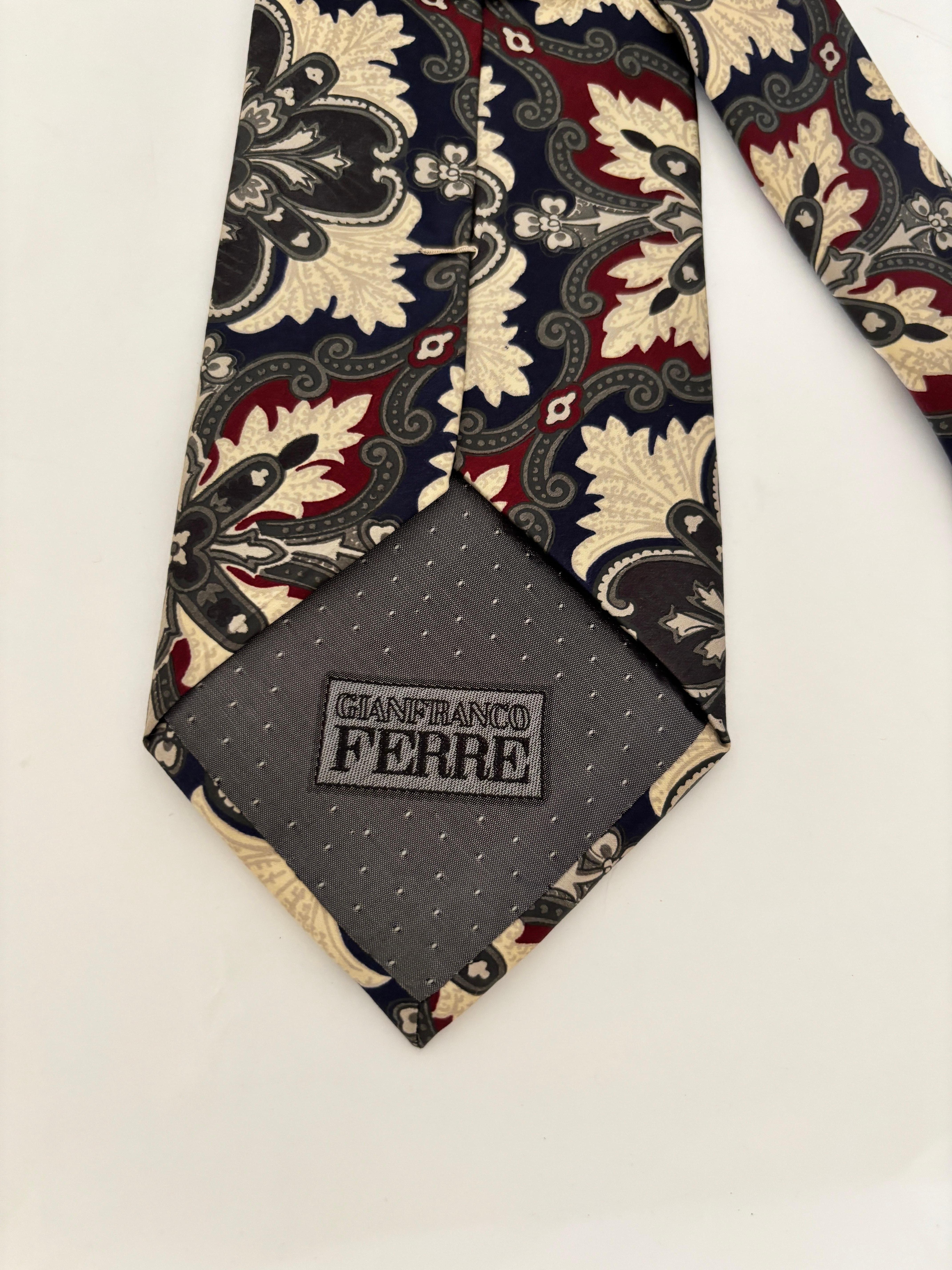 GIANFRANCO FERRE Silk Necktie Luxury Men Necktie Black and Gold Paisley Italy For Sale 2