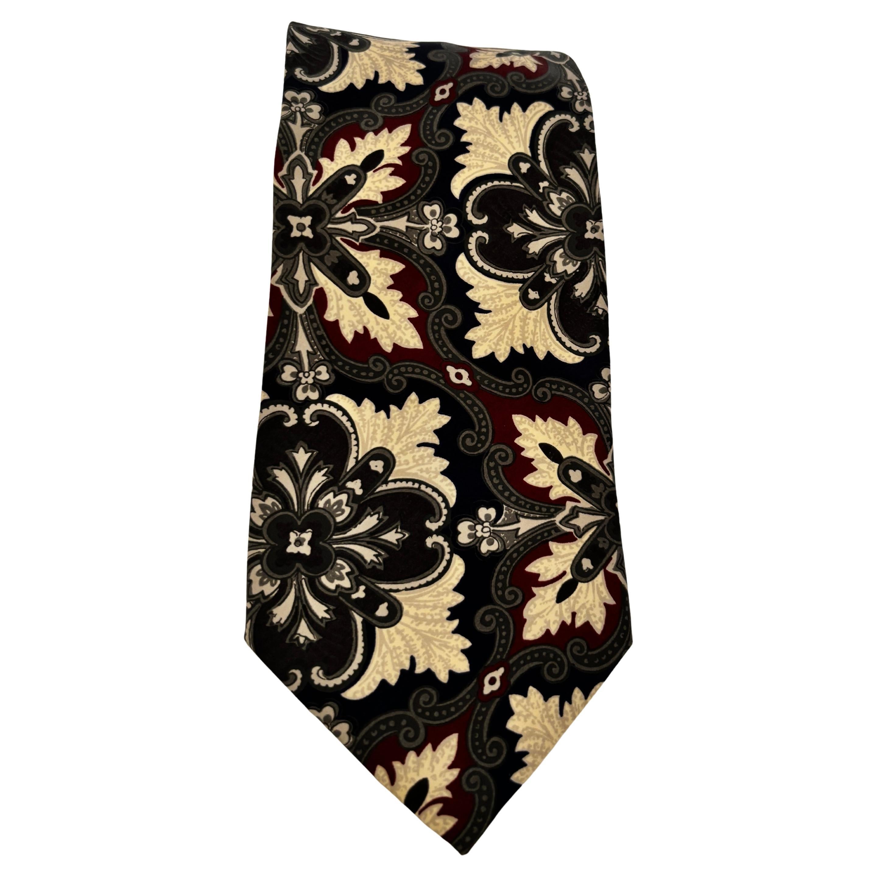 GIANFRANCO FERRE Silk Necktie Luxury Men Necktie Black and Gold Paisley Italy For Sale