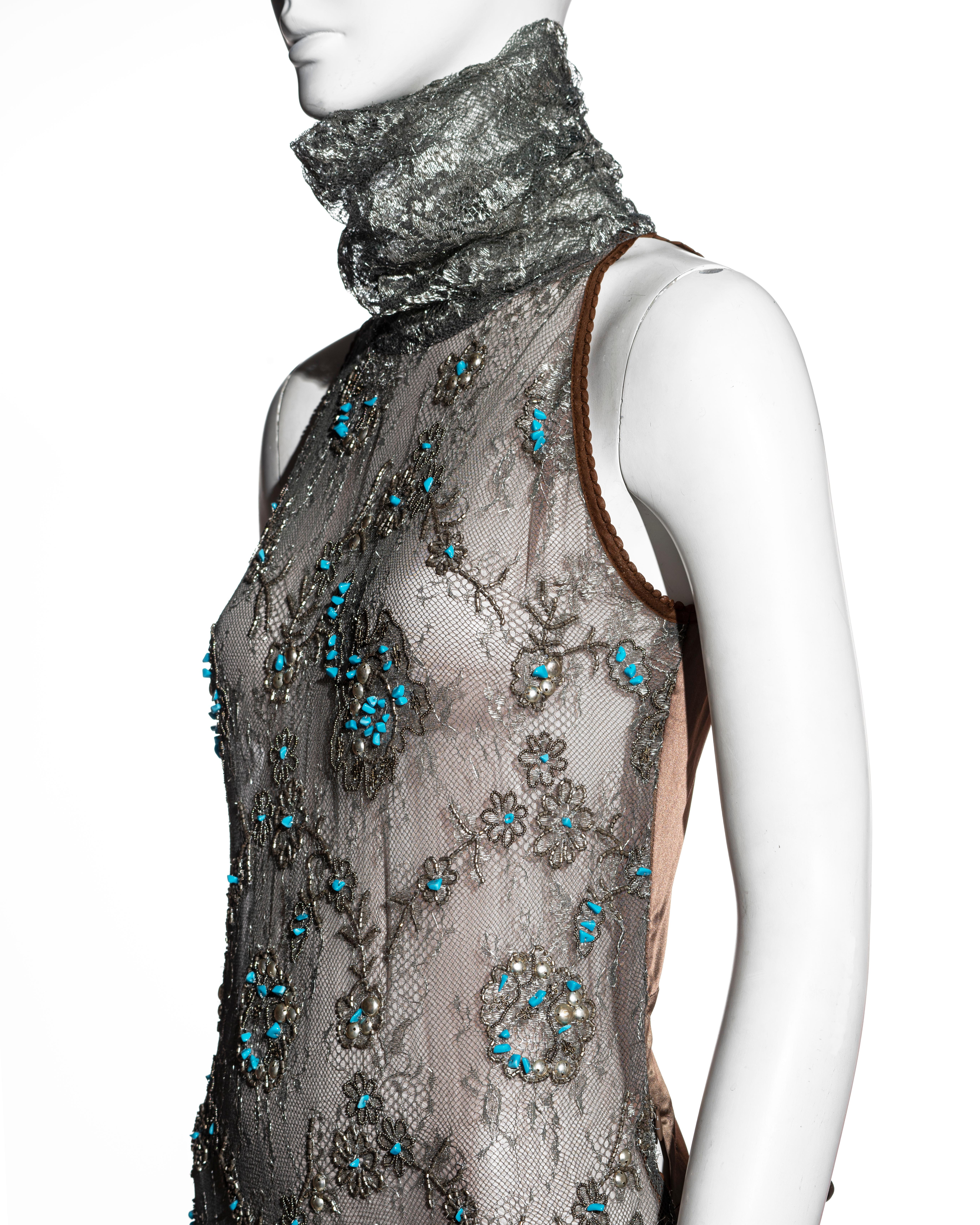 Gianfranco Ferre - Robe courte ornée de dentelle lamée argentée, printemps-été 2006 Pour femmes en vente