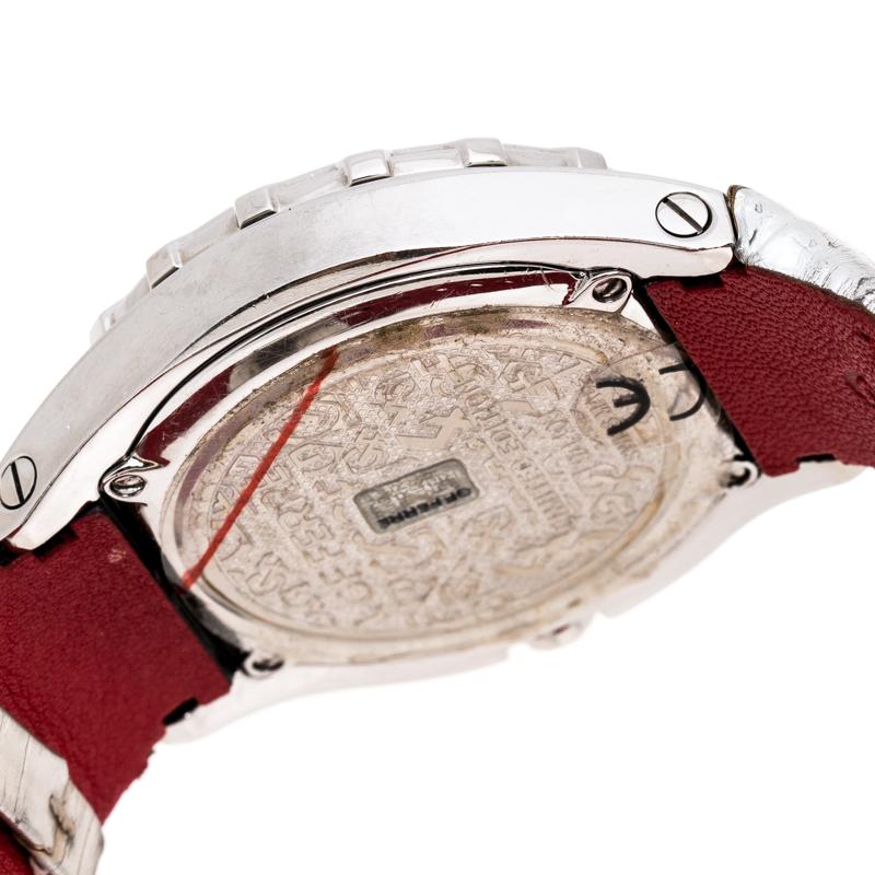 Gianfranco Ferre Silver-Plated 9040J Limited Edition Women's Wristwatch 44MM In Fair Condition In Dubai, Al Qouz 2