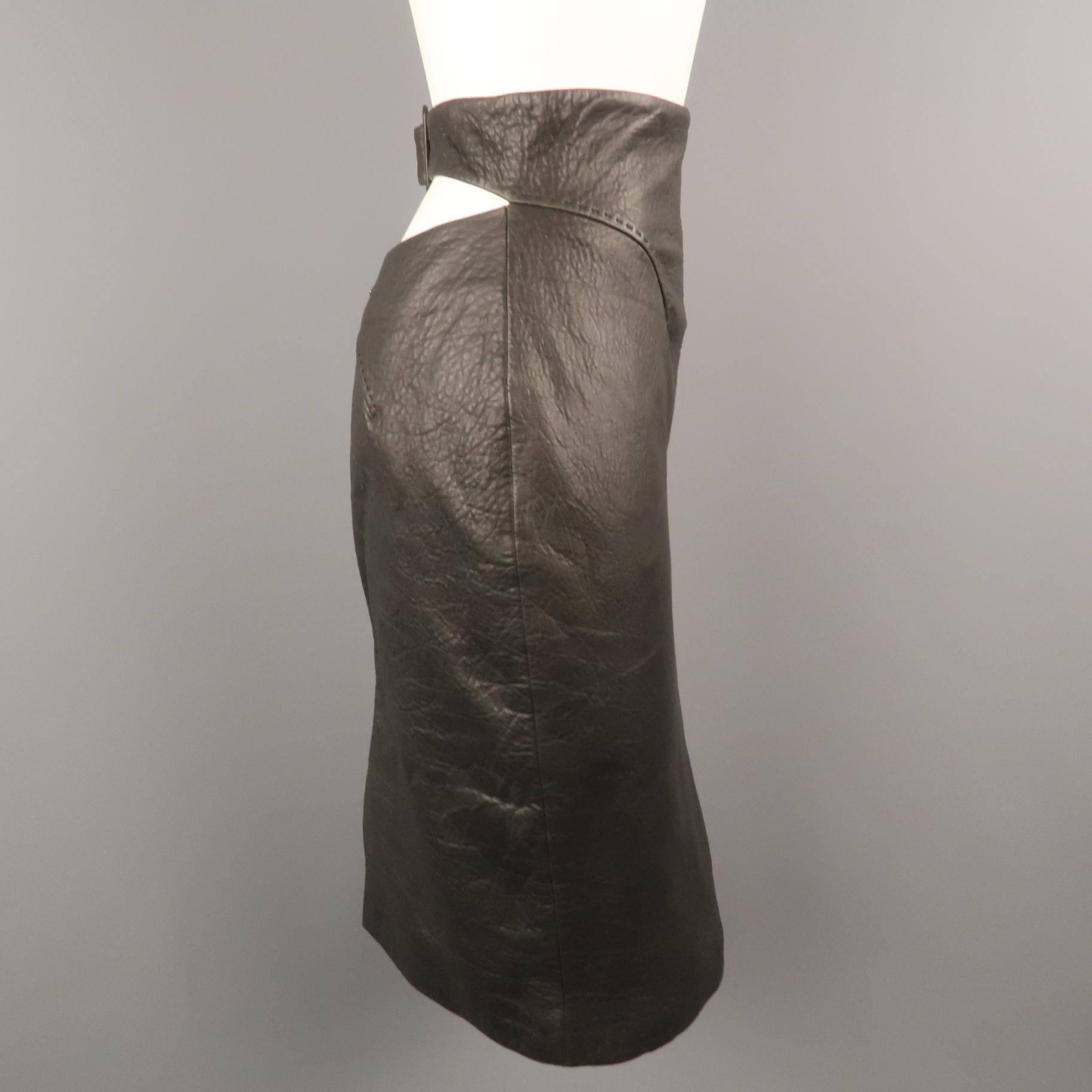 GIANFRANCO FERRE Size 4 Black Textured Leather Belted Cutout Back Pencil Skirt In Excellent Condition In San Francisco, CA