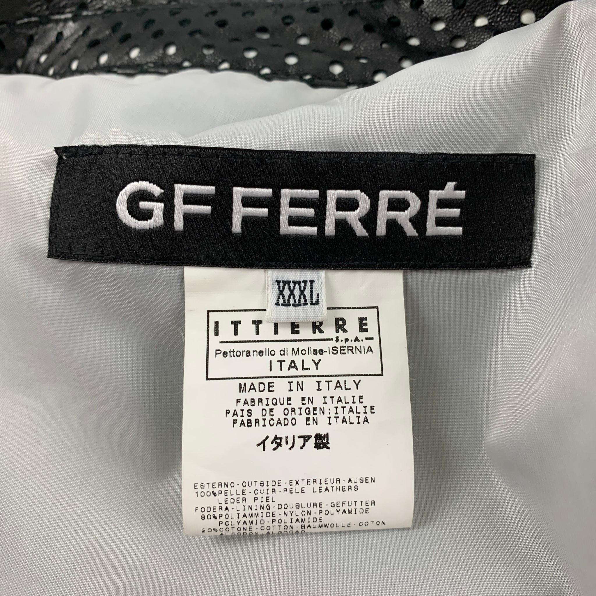 GIANFRANCO FERRE jacket comes in a black & white perforated leather featuring a biker style, detachable sleeves, front pockets, and a zip up closure. Made in Italy.

Very Good Pre-Owned Condition.
Marked: XXXL

Measurements:

Shoulder: 18 in.
Chest: