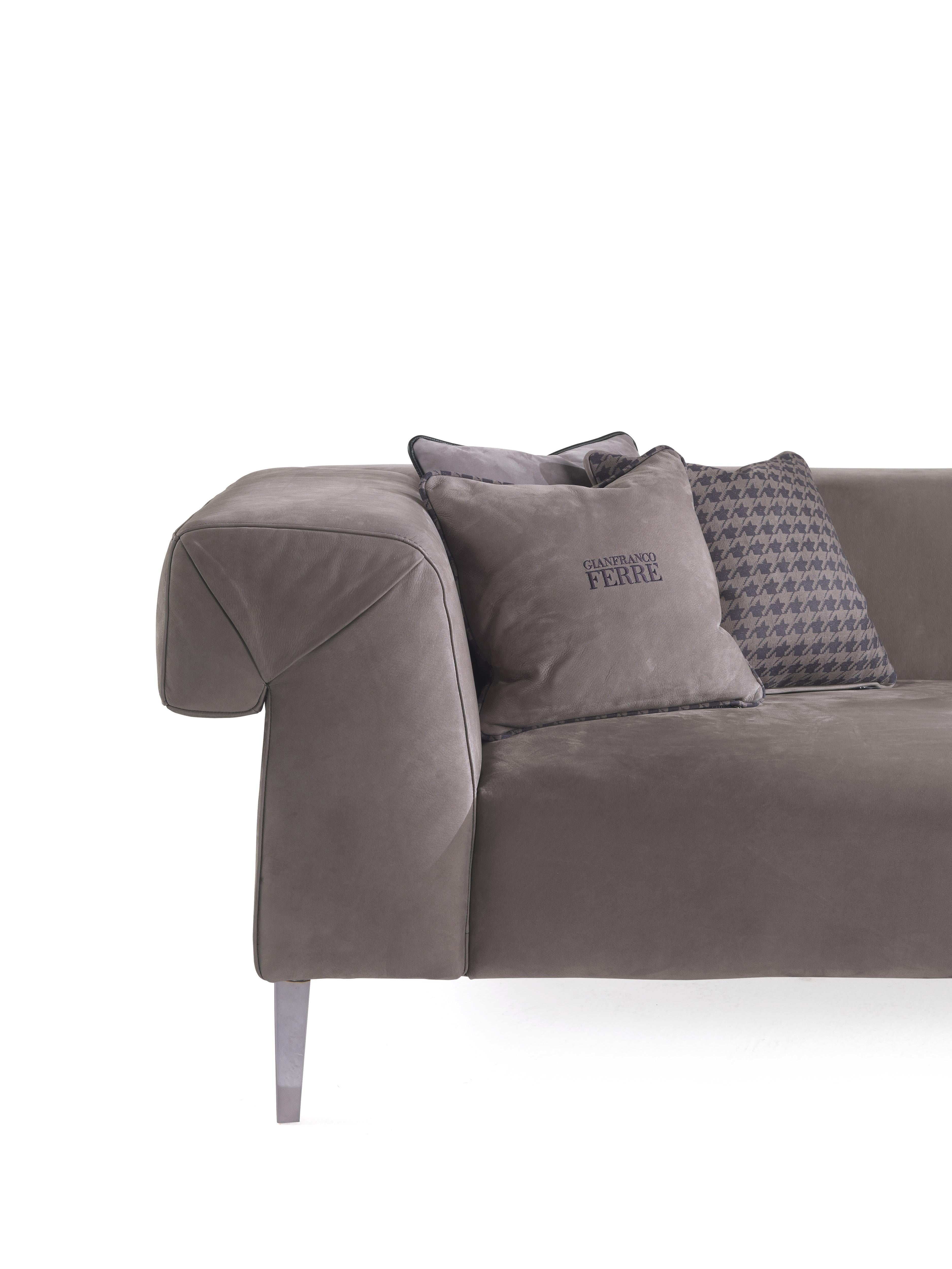 Modern 21st Century Soho Sofa in Leather by Gianfranco Ferré Home For Sale
