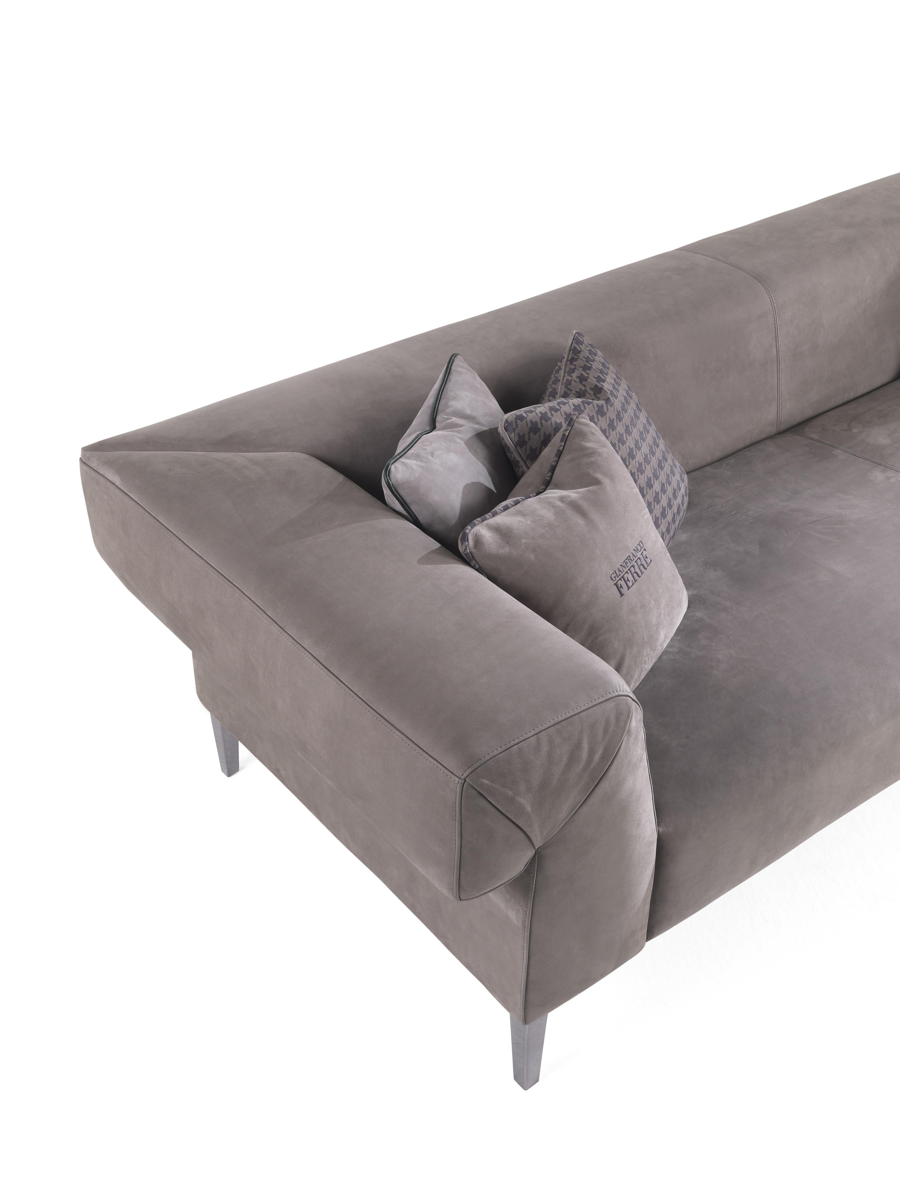 Italian 21st Century Soho Sofa in Leather by Gianfranco Ferré Home For Sale