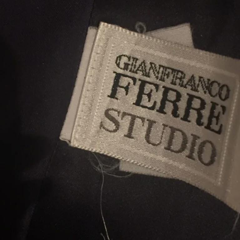 GIANFRANCO FERRE SS96 Night blue silk shirt For Sale 3