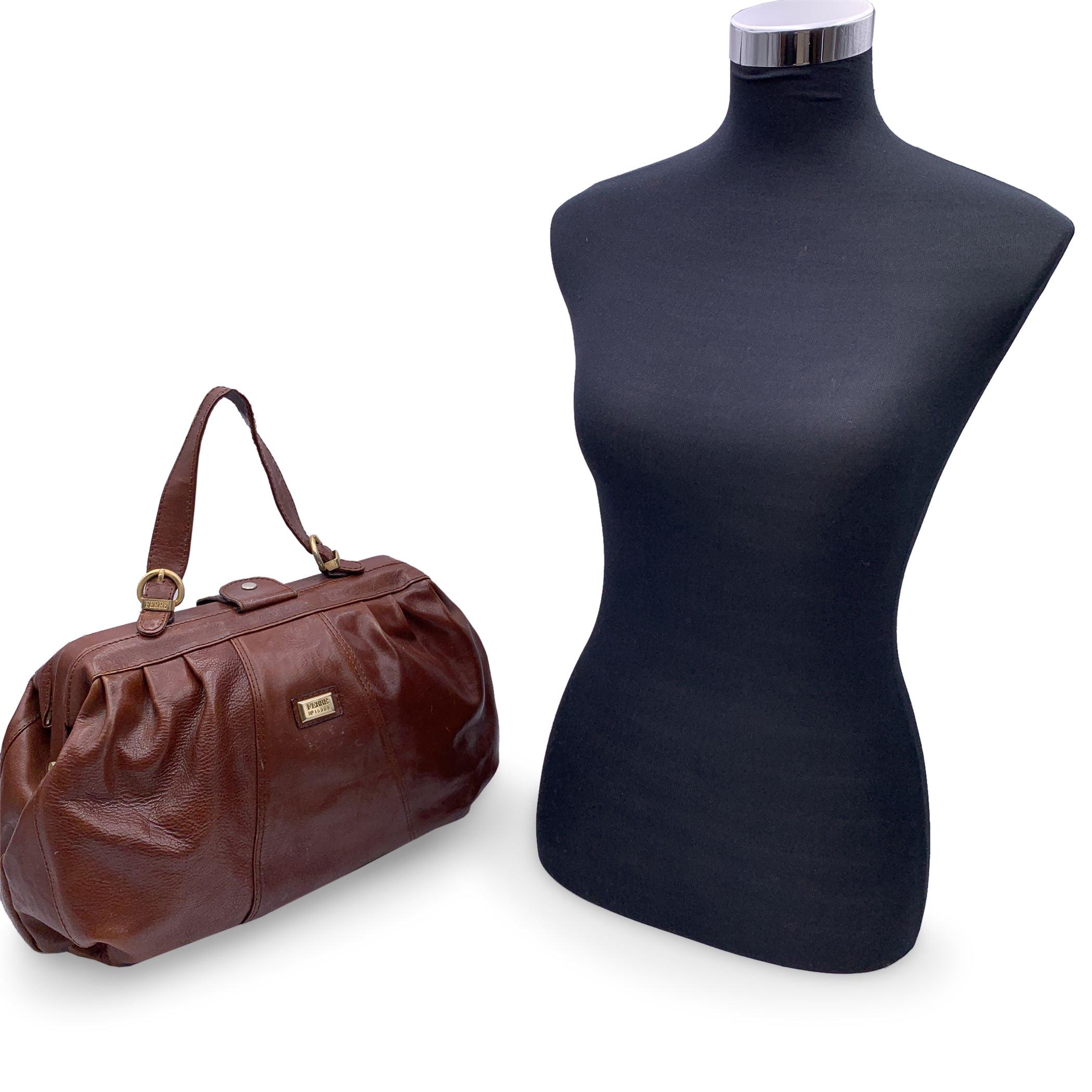 Gianfranco Ferre Vintage Brown Leather Doctor Bag Satchel with Strap In Fair Condition In Rome, Rome