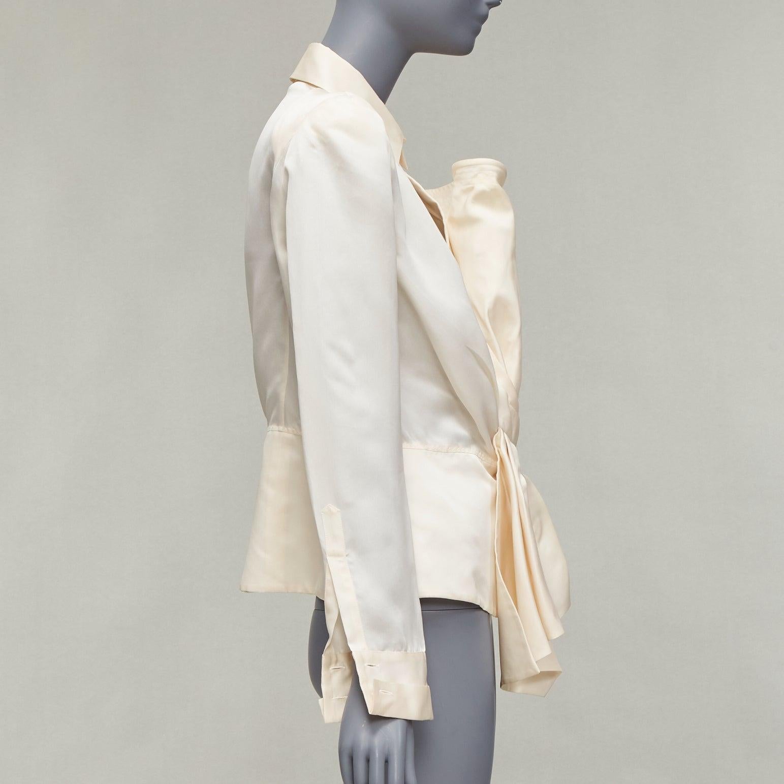GIANFRANCO FERRE Vintage seda crema XL detalle lazo power shoulder chaqueta IT44 L en Bueno estado para la venta en Hong Kong, NT