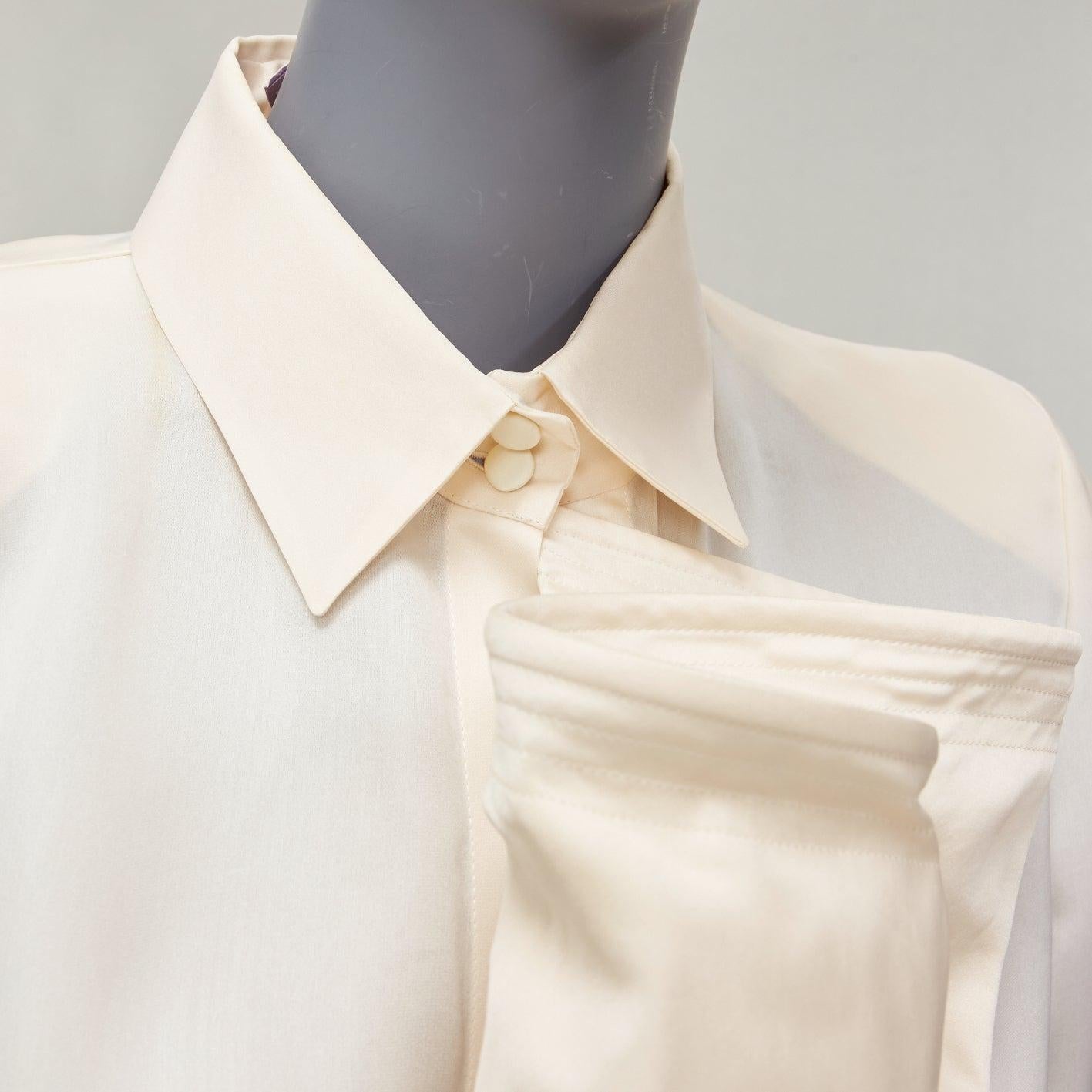 GIANFRANCO FERRE Vintage cream silk XL bow detail power shoulder jacket IT44 L en vente 3