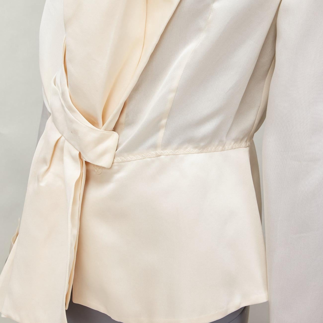 GIANFRANCO FERRE Vintage seda crema XL detalle lazo power shoulder chaqueta IT44 L en venta 3