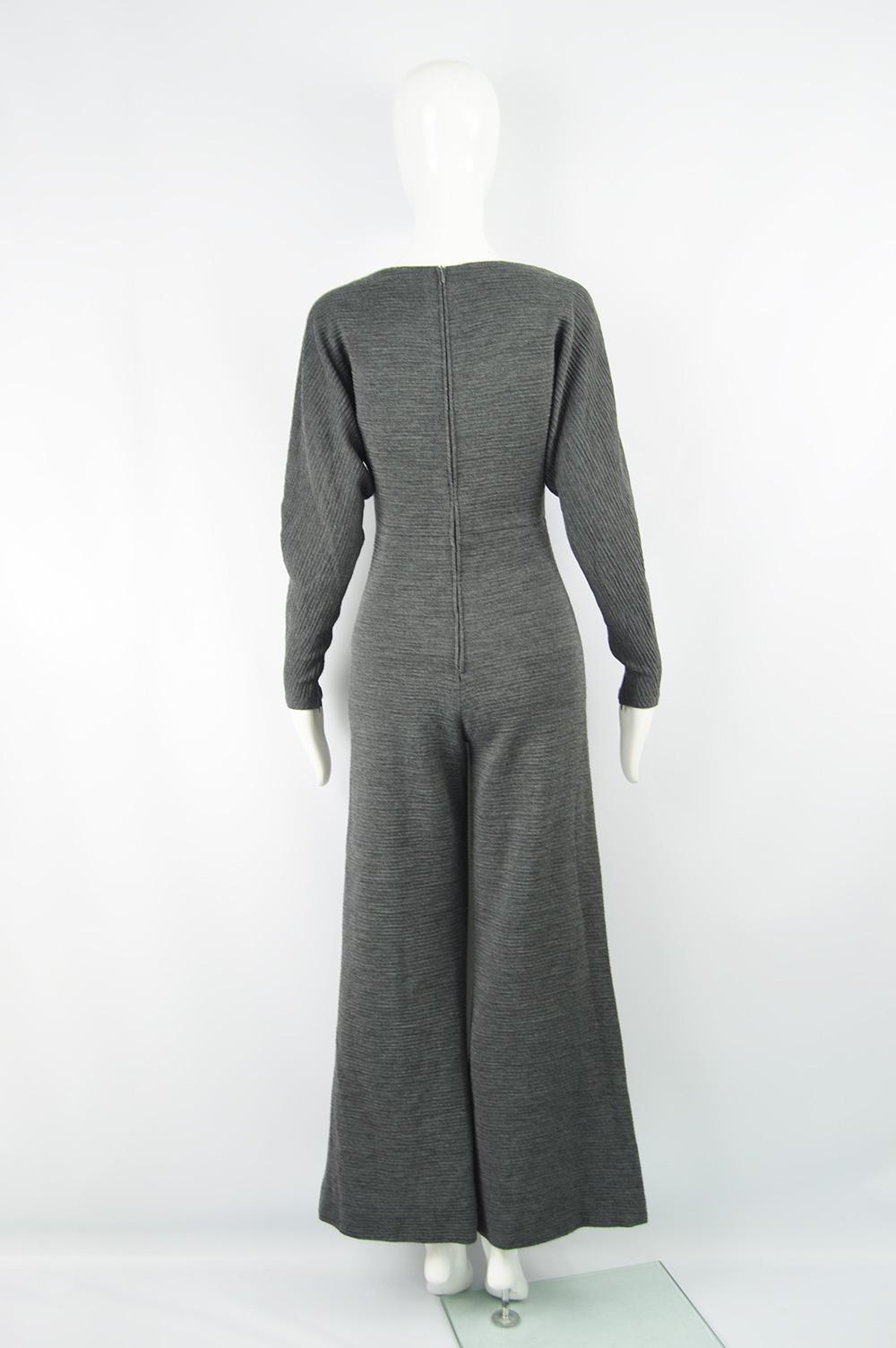 Gianfranco Ferré Vintage Grey Ribbed Wool Knit & Wide Leg Leather Jumpsuit For Sale 2