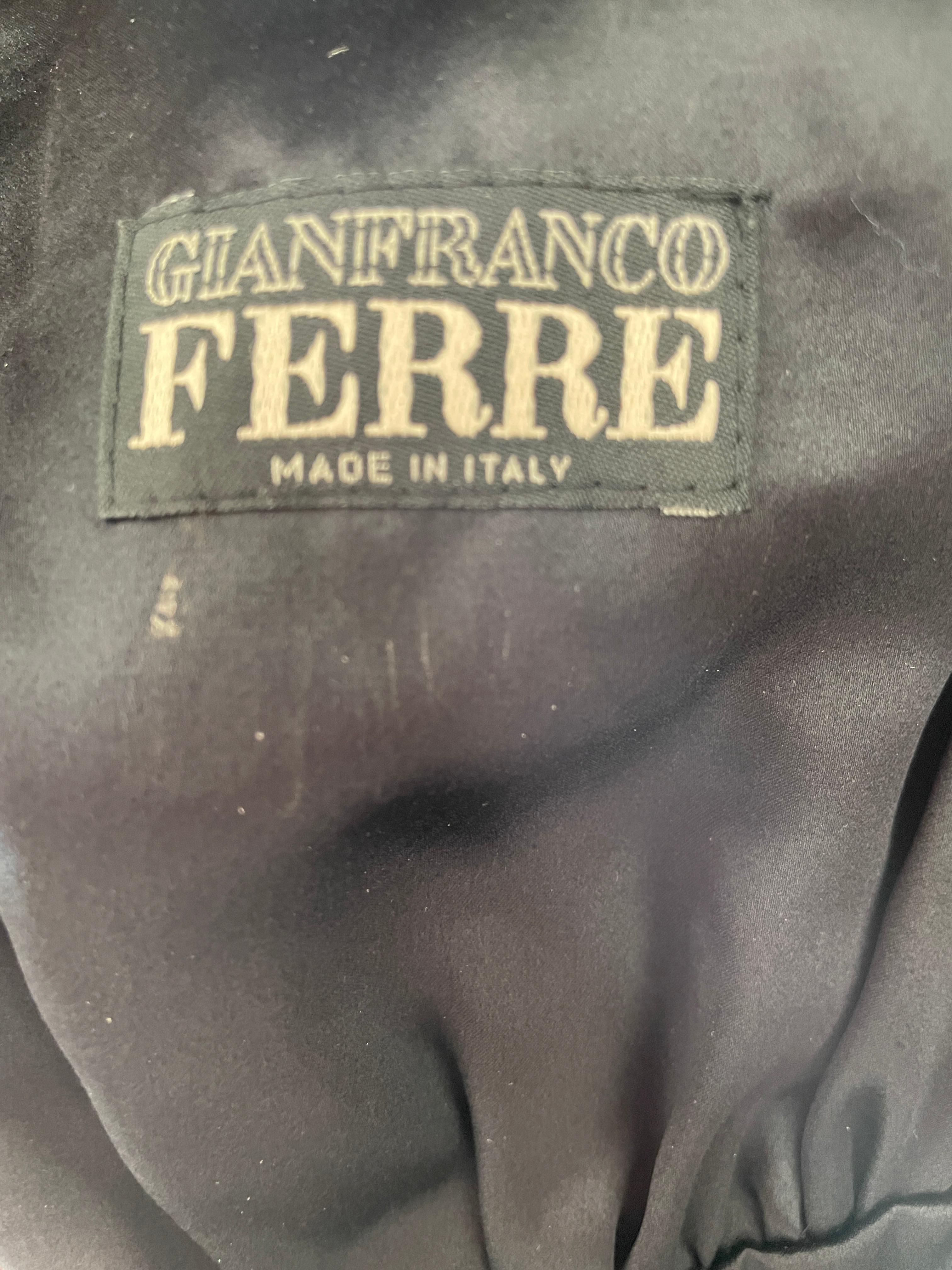  Gianfranco Ferre Vintage Lambskin Leather Moto Vest with Corset Lacing Details
 Size 40
Bust 36