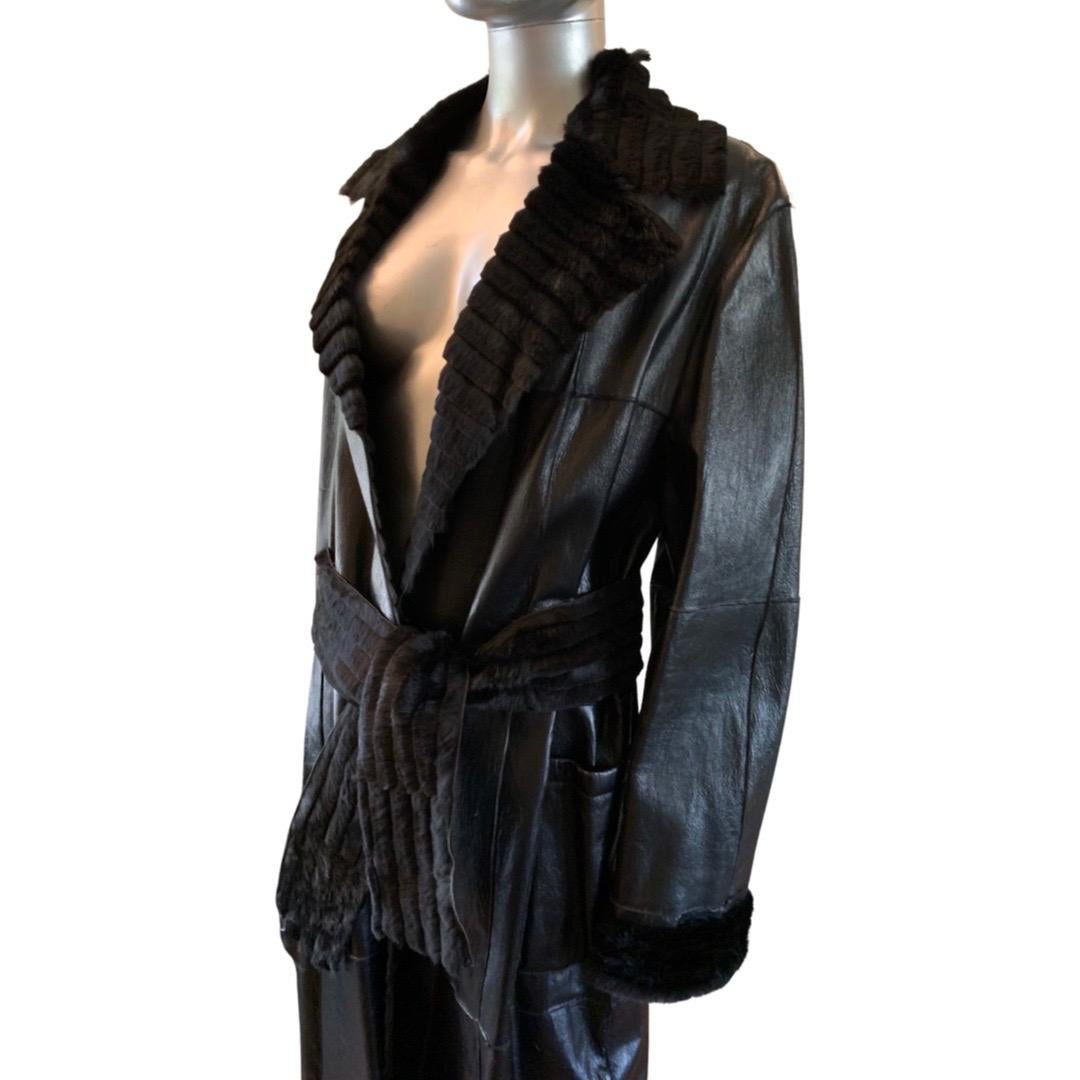 Gianfranco Ferre Vintage Leather Trench Coat Lined in Sheared Fur Size L (NWT) For Sale 2