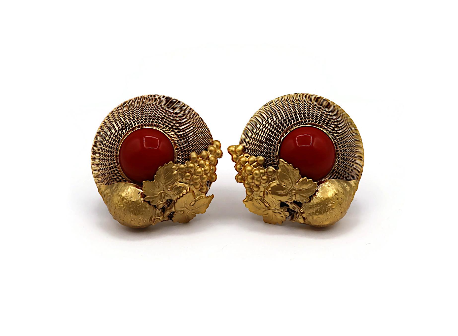 GIANFRANCO FERRE Vintage Massive Gold Tone Clip-On Earrings For Sale 1