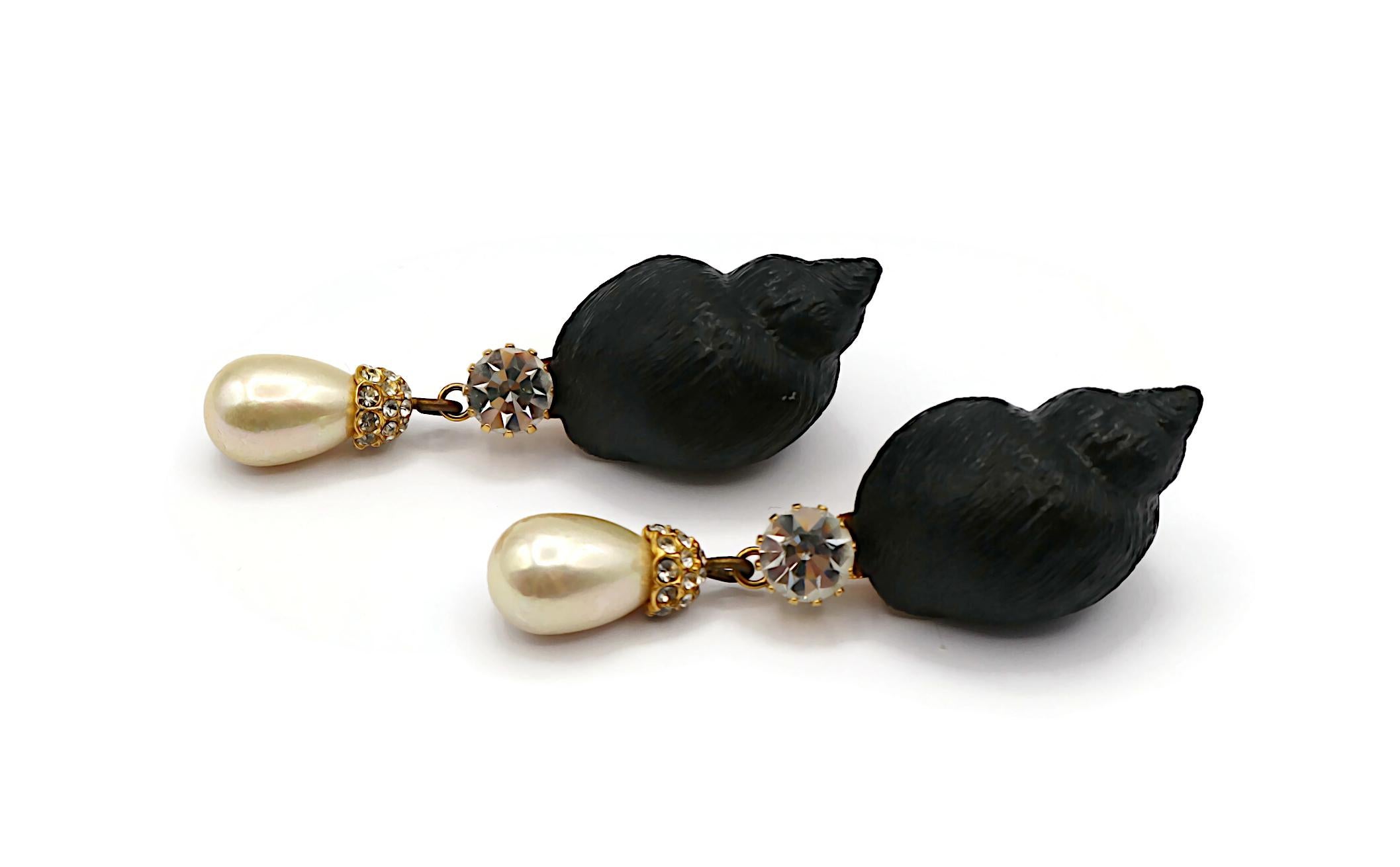 GIANFRANCO FERRE Vintage Massive Seashell Dangle Earrings For Sale 2