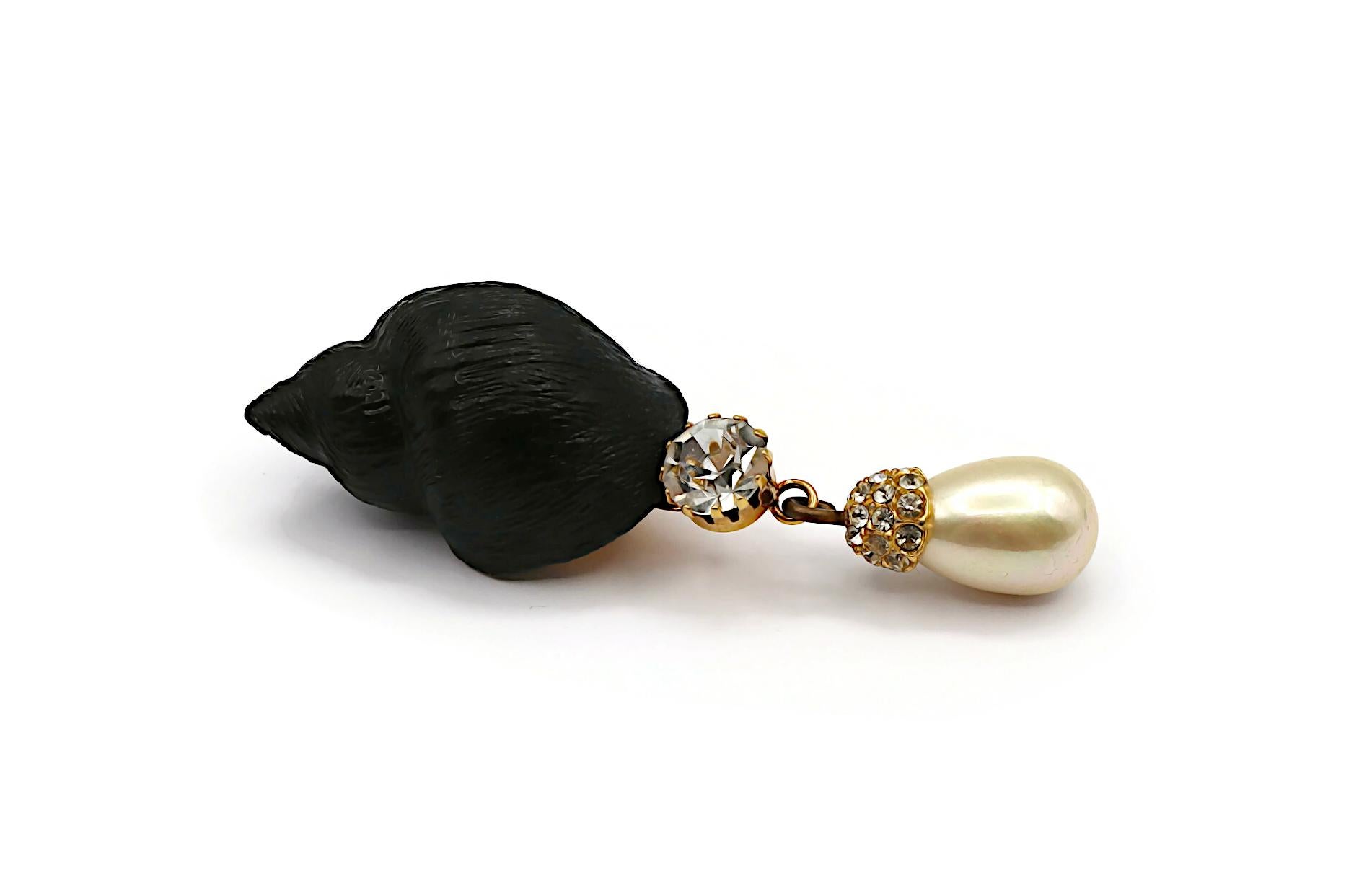 GIANFRANCO FERRE Vintage Massive Seashell Dangle Earrings For Sale 4