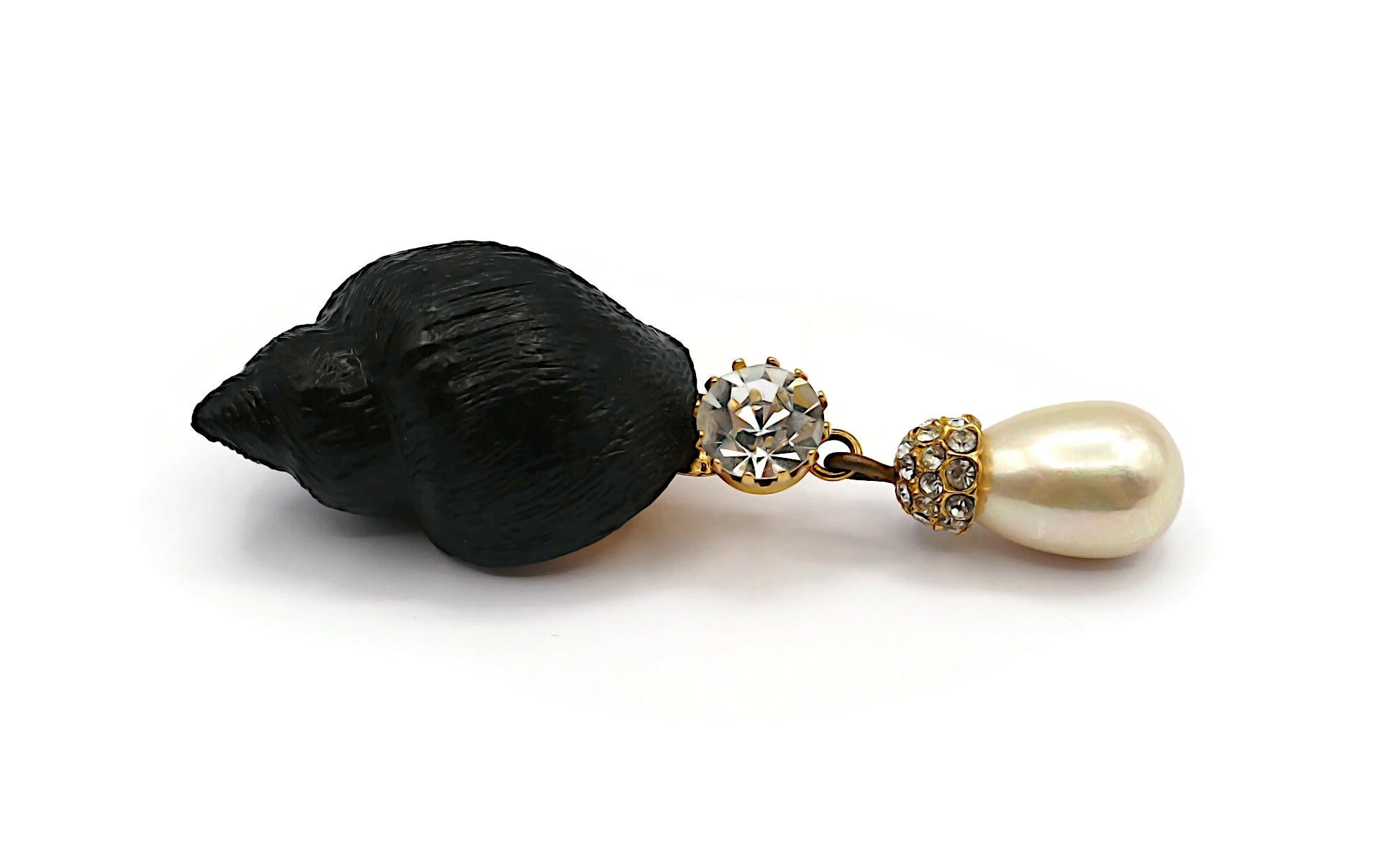 GIANFRANCO FERRE Vintage Massive Seashell Dangle Earrings For Sale 5