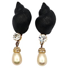 GIANFRANCO FERRE Vintage Massive Seashell Dangle Earrings