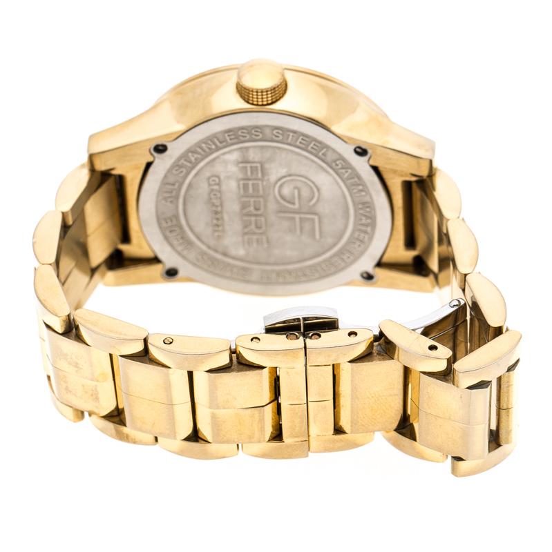 Gianfranco Ferre White Mother of Pearl Gold Plated Stainless Steel Women's Wrist In Good Condition In Dubai, Al Qouz 2