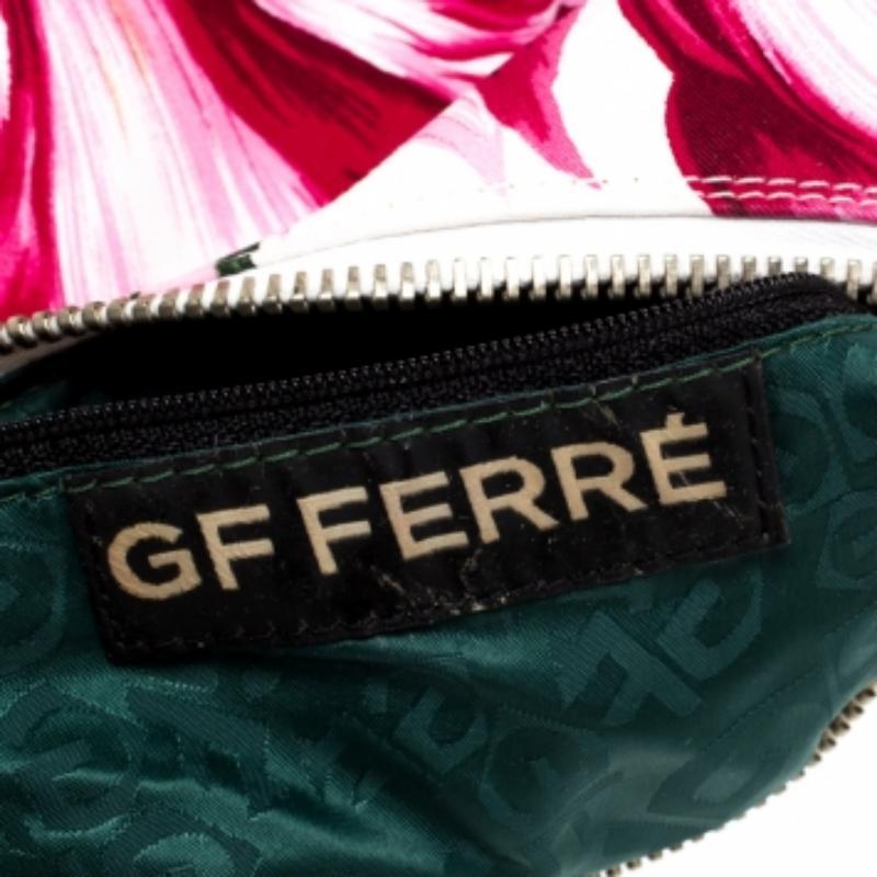 Sac à bandoulière Gianfranco Ferre en toile et cuir imprimé floral blanc/rose État moyen - En vente à Dubai, Al Qouz 2