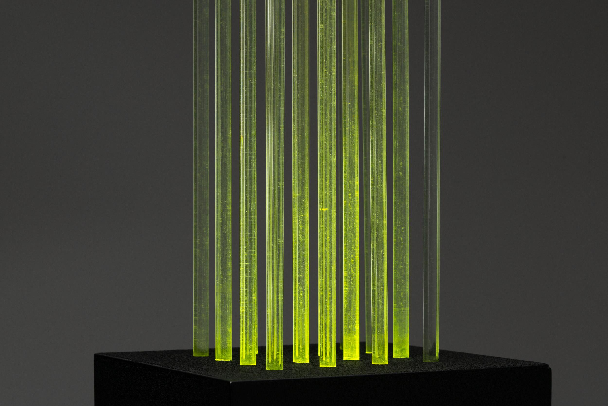 Gianfranco Fini Fabrizio Cocchia Divieto Neue Lampe, Italien 1970 (Moderne der Mitte des Jahrhunderts) im Angebot